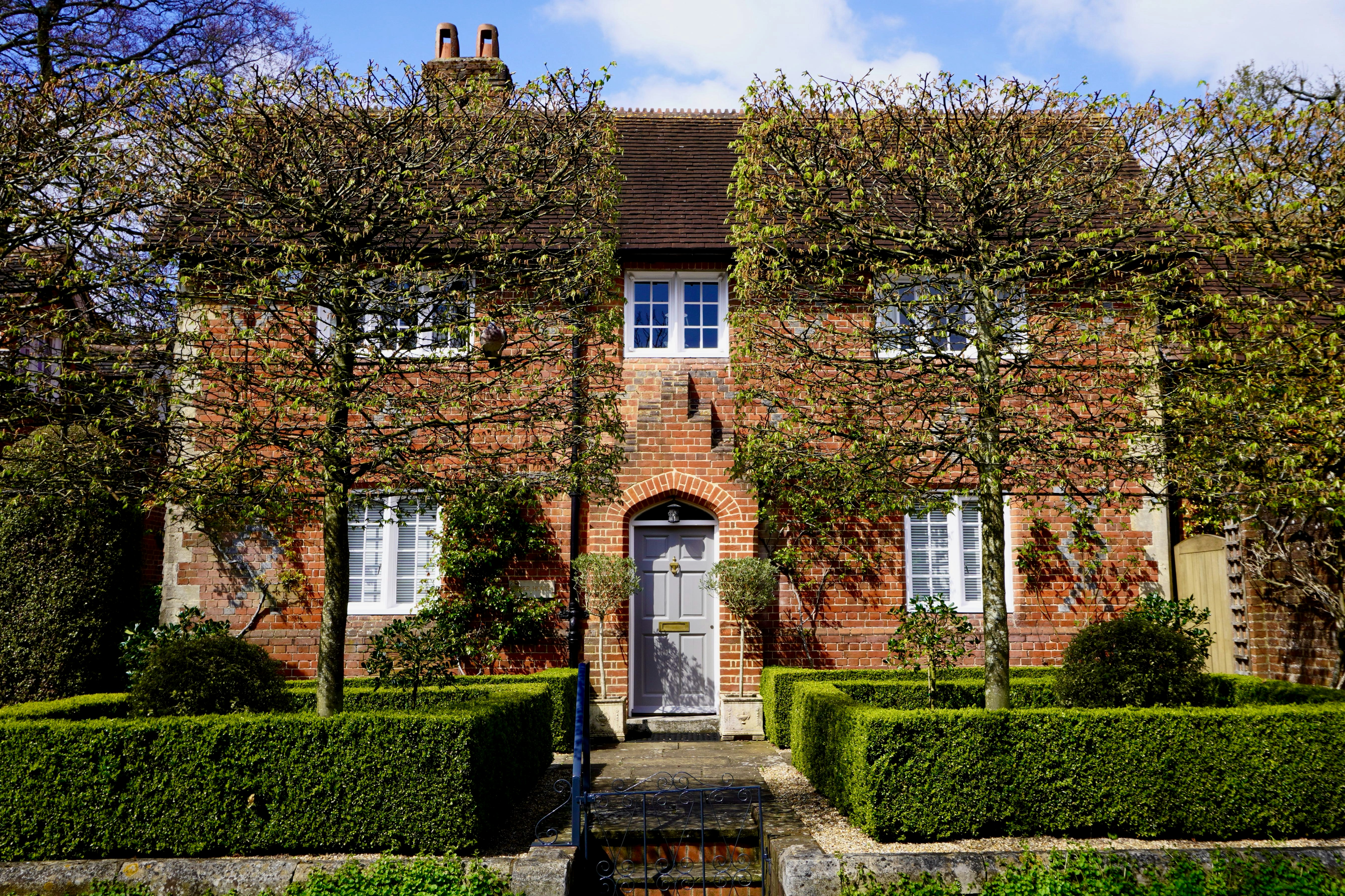 Photo by peterburdon