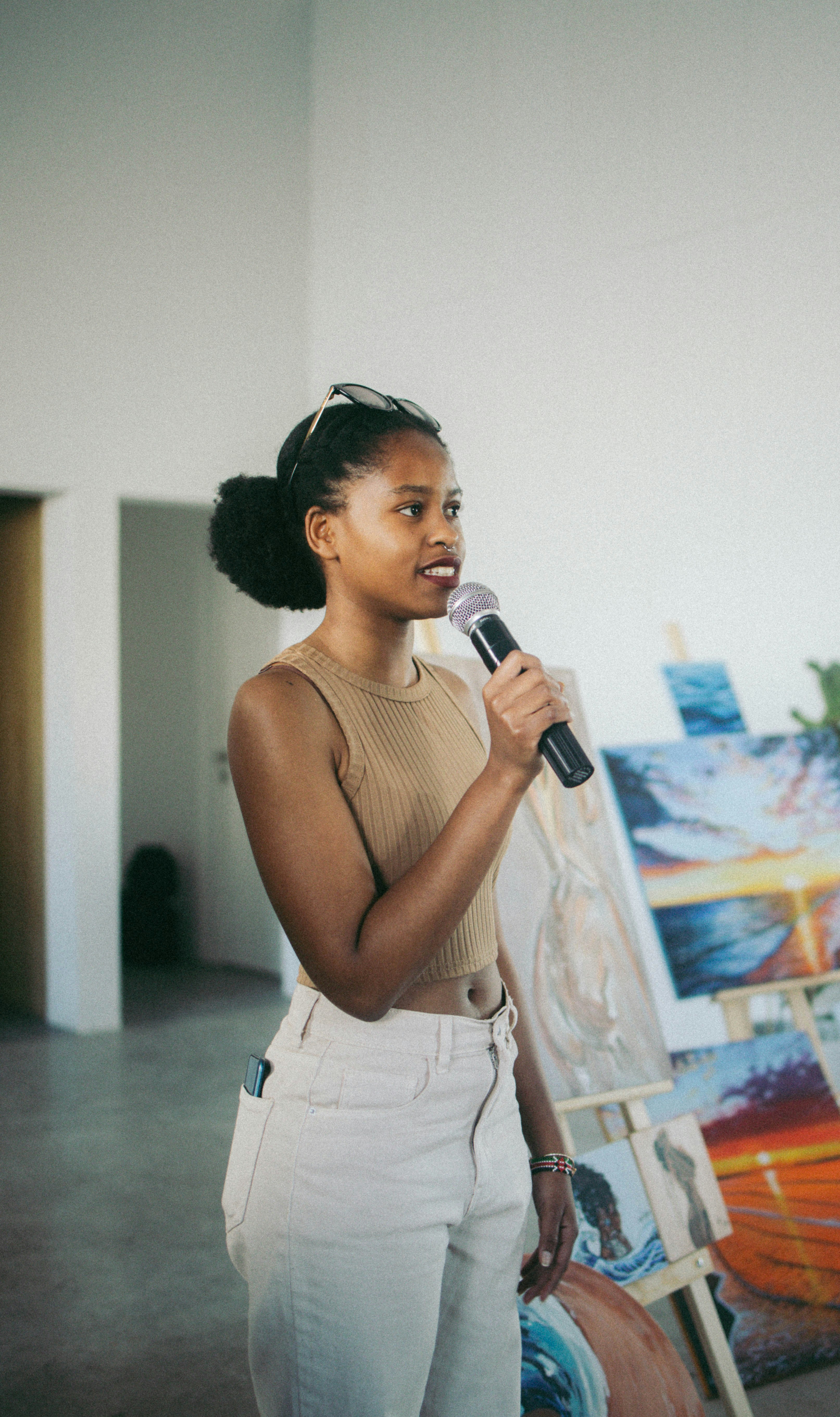 Photo 1682616443614 D7b92d38d132?q=80&w=688&auto=format&fit=crop&ixlib=rb 4.1