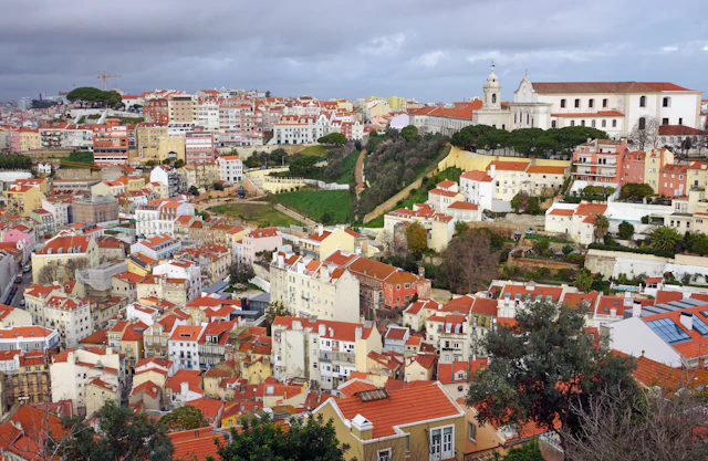 Lisbon or Porto: which Portuguese city should you choose?, travel inspiration
