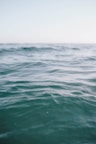 a blurry photo of a body of water