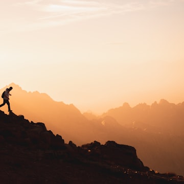 Cover Image for EA Hike