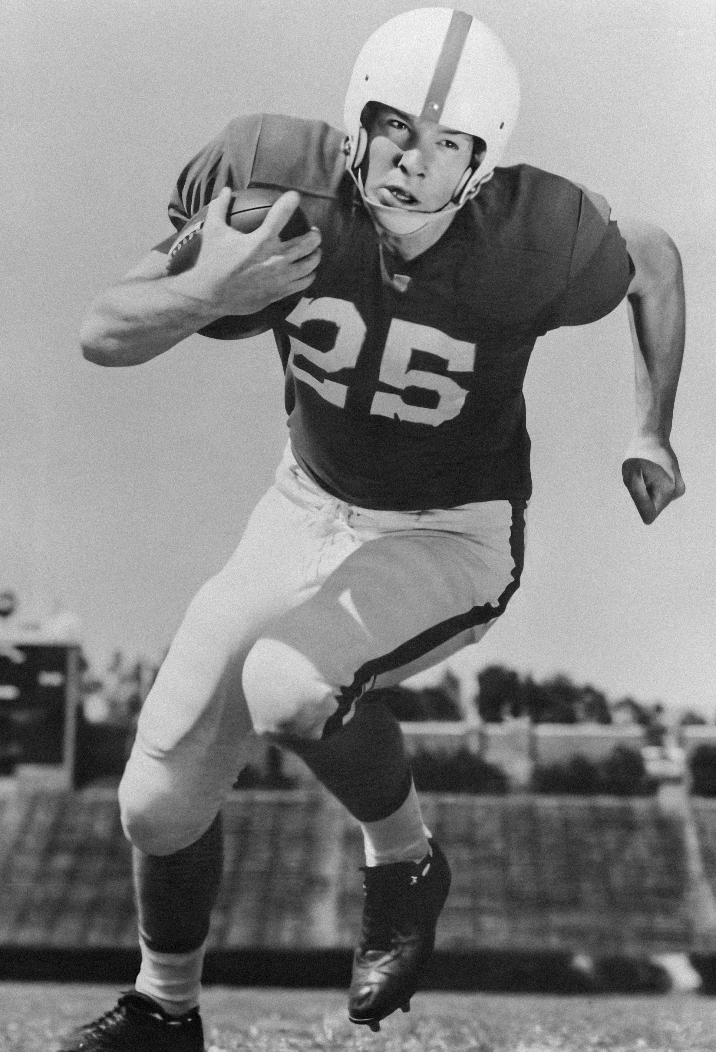 Bugün öğrendim ki: 1970 yılında NFL oyuncusu...