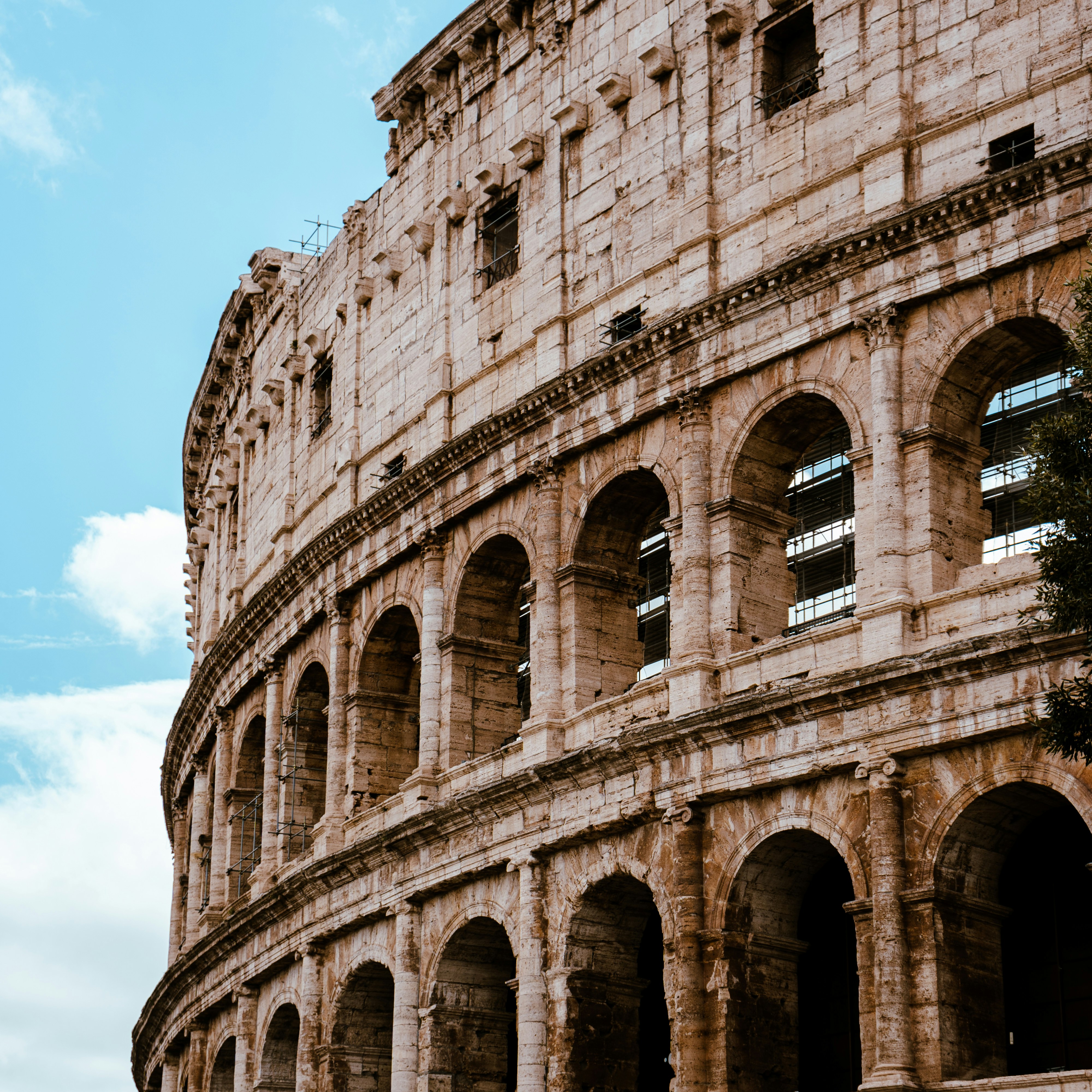 Photo by maxim_klimashin