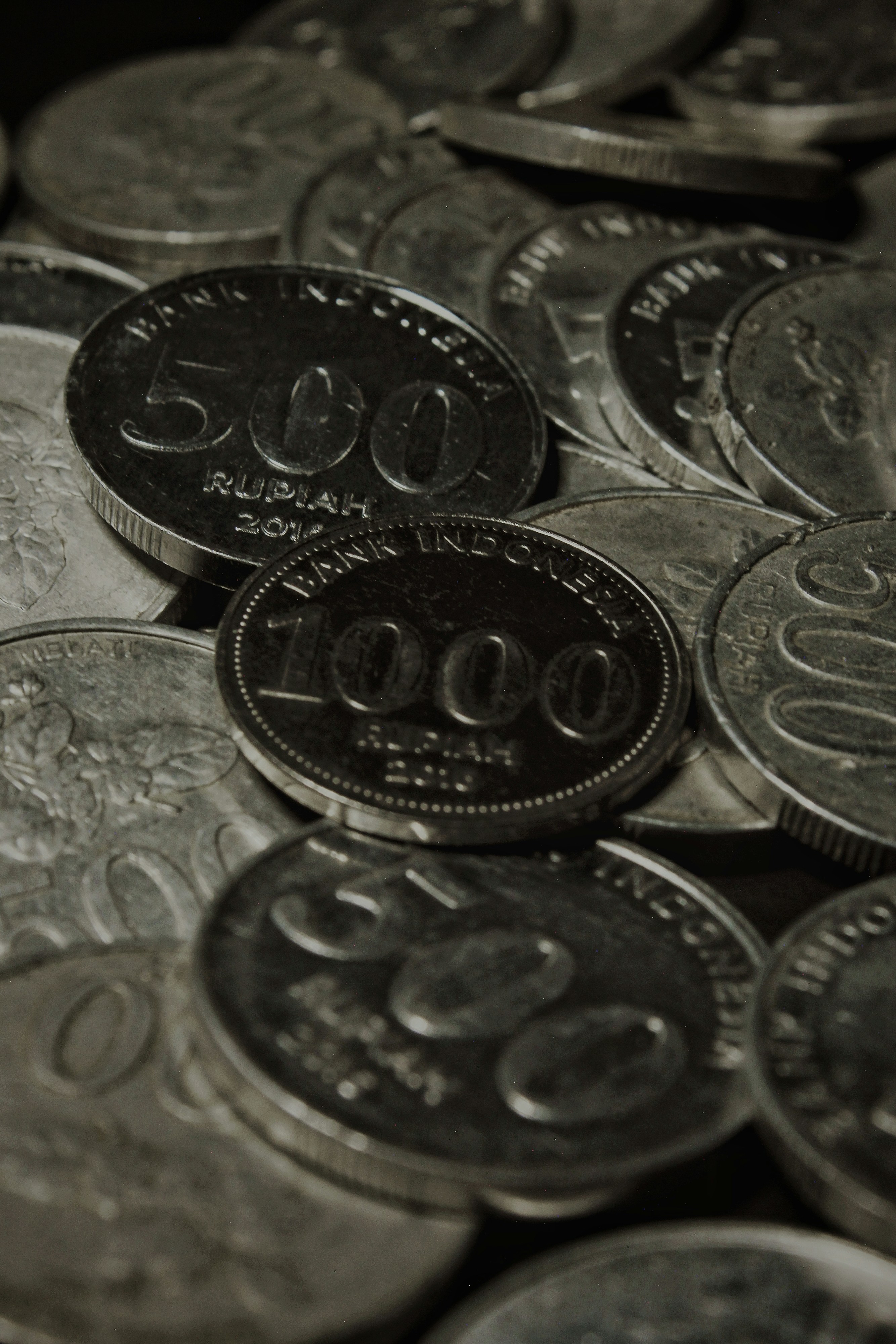 동전 더미의 클로즈업