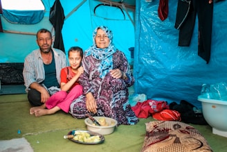 Tanto Press Iraqi refugees