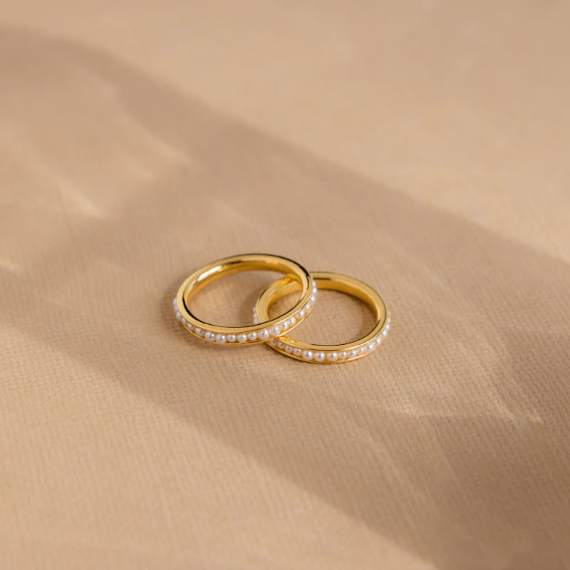 Deep blue sapphire necklace