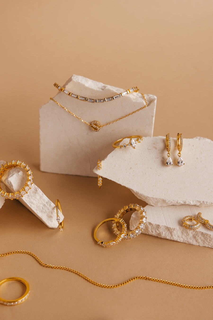 Elara diamond necklace