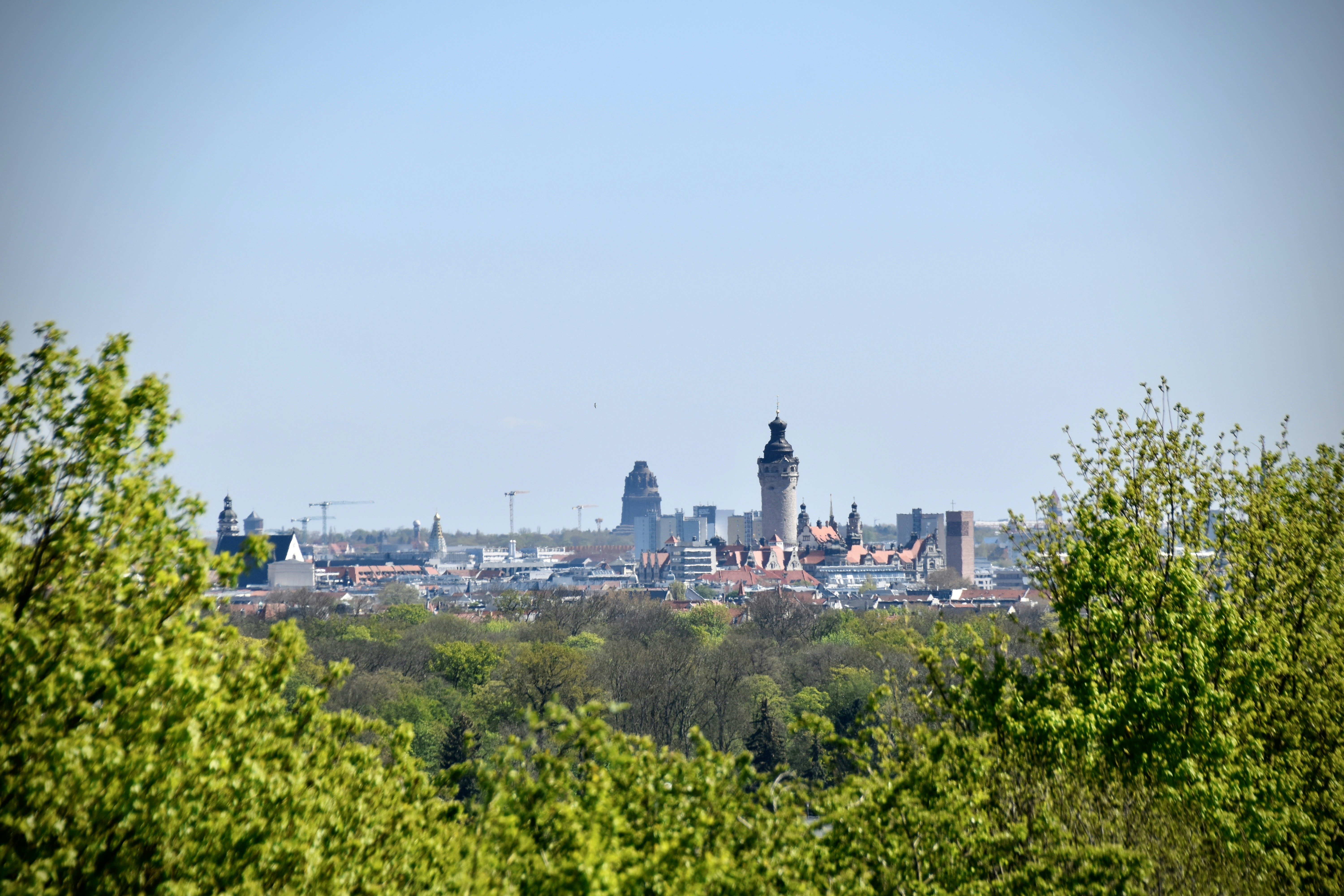 Leipzig Skyline mit Völkerschlachtdenkmal