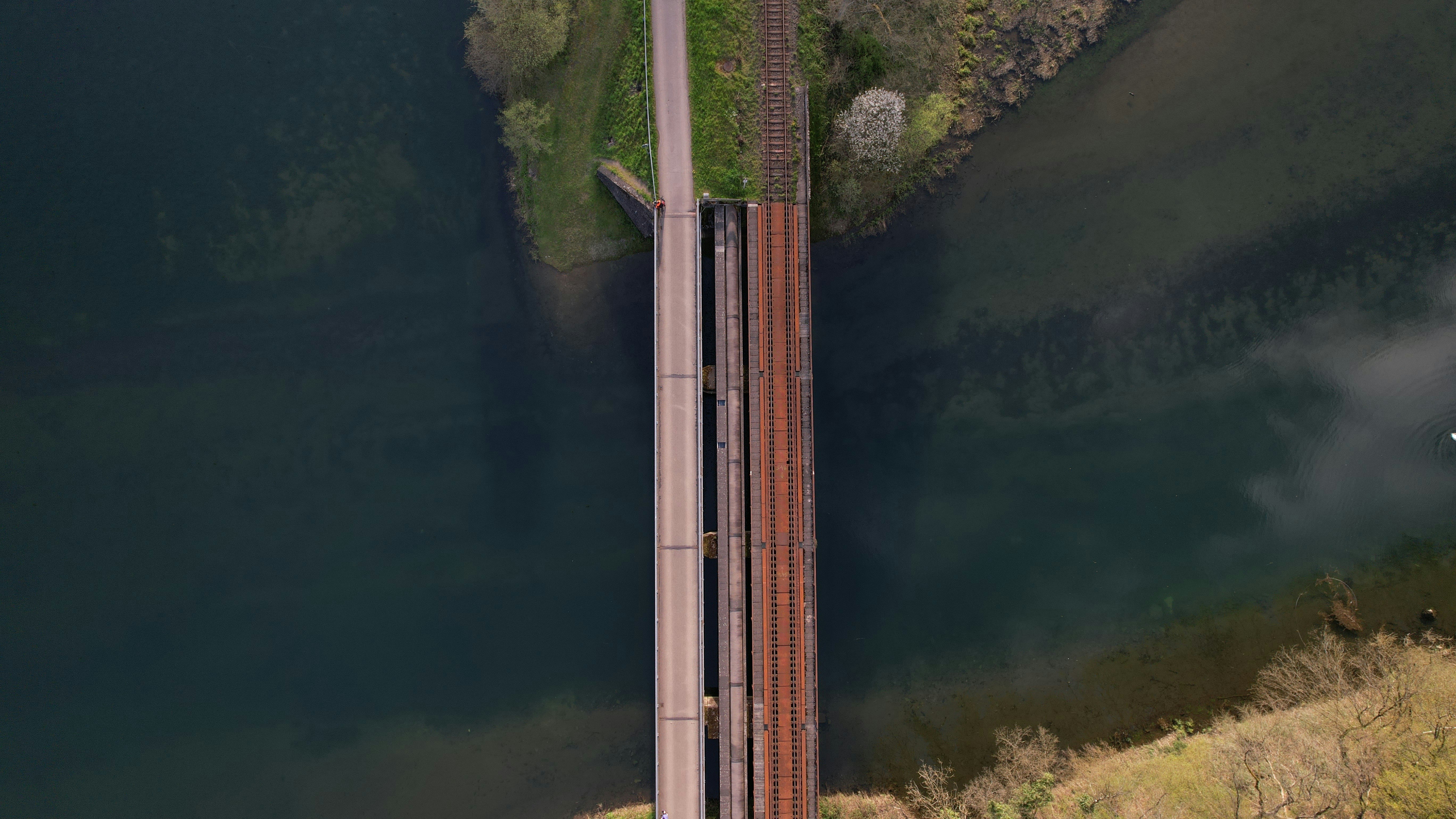 Photo by mortezakhalili