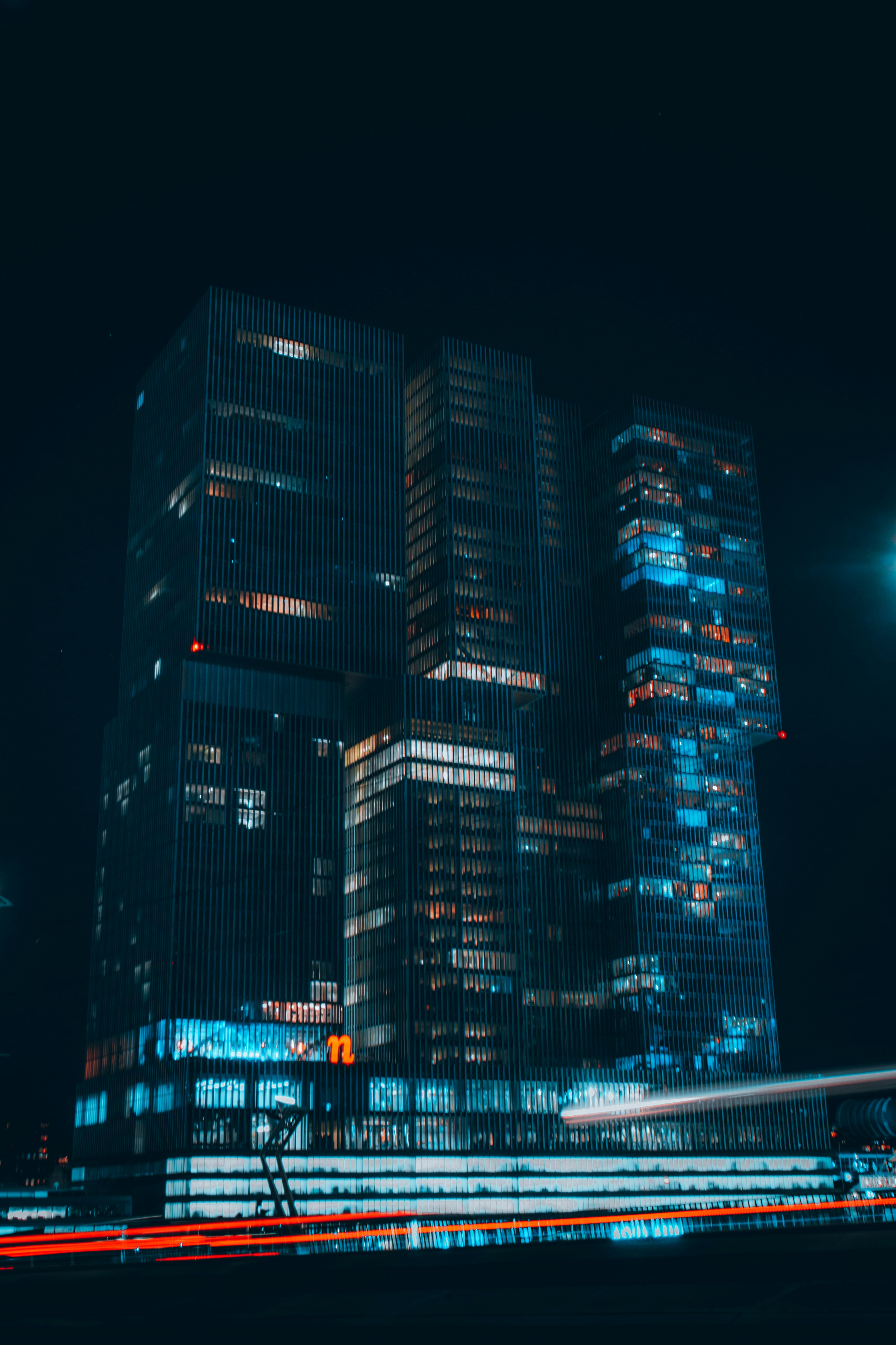 futuristic city wallpaper, wallpaper, Bisnis Elon Musk: Inovasi dan Dampaknya 4