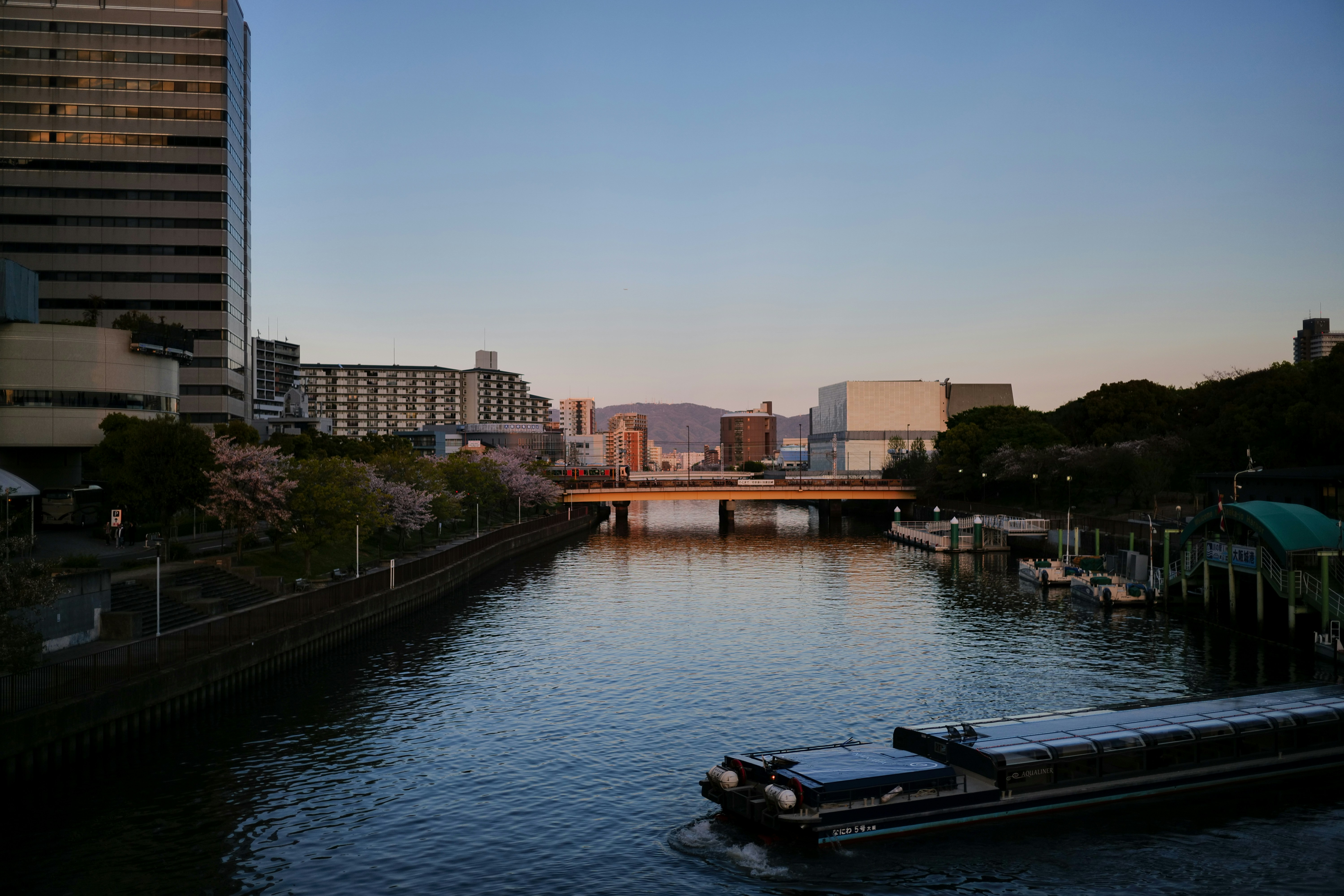 Photo by kickthebutt