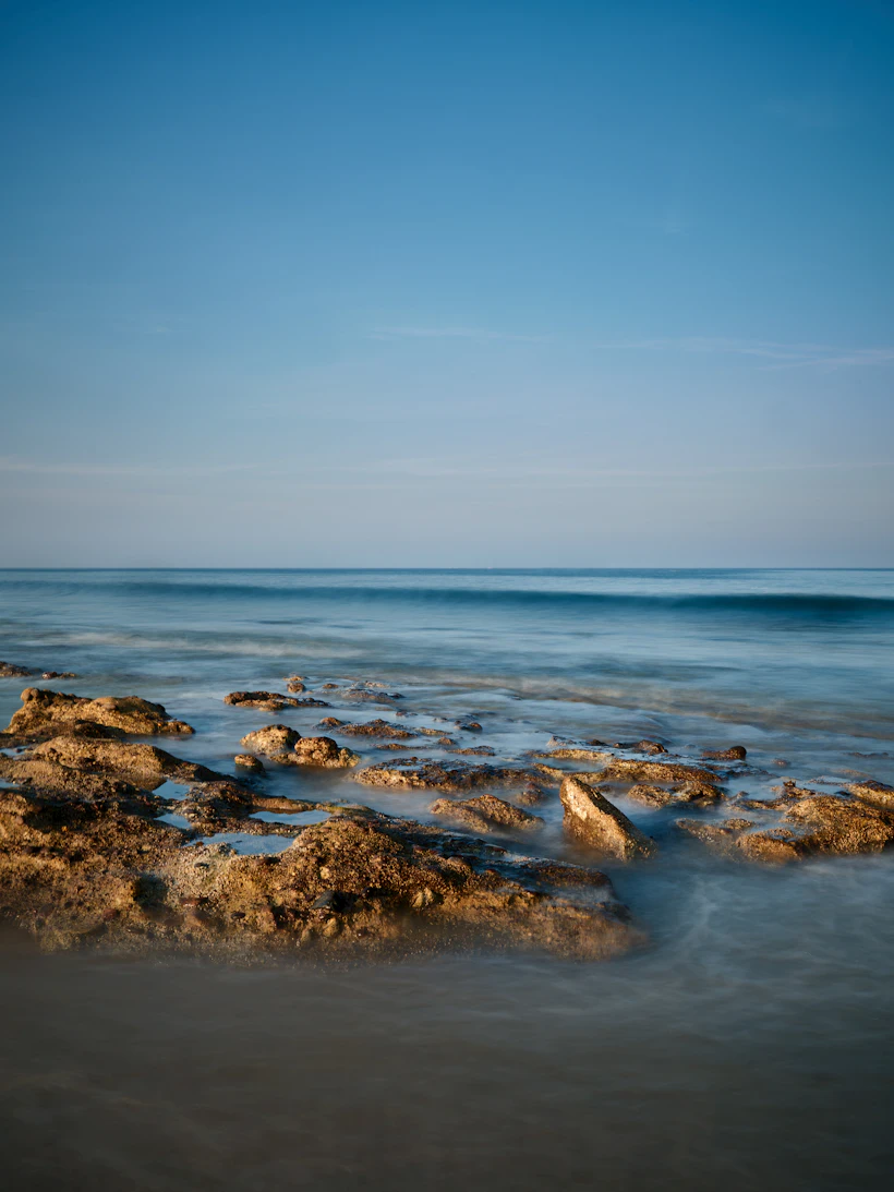 Dubai to Fujairah: East Coast Beaches & Snoopy Island