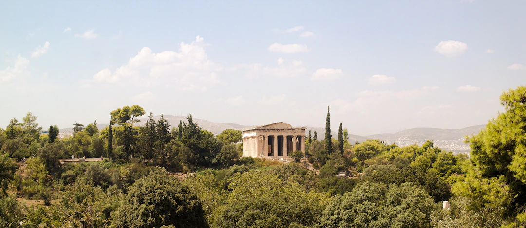 10-Day Greece Budget Backpacking Itinerary