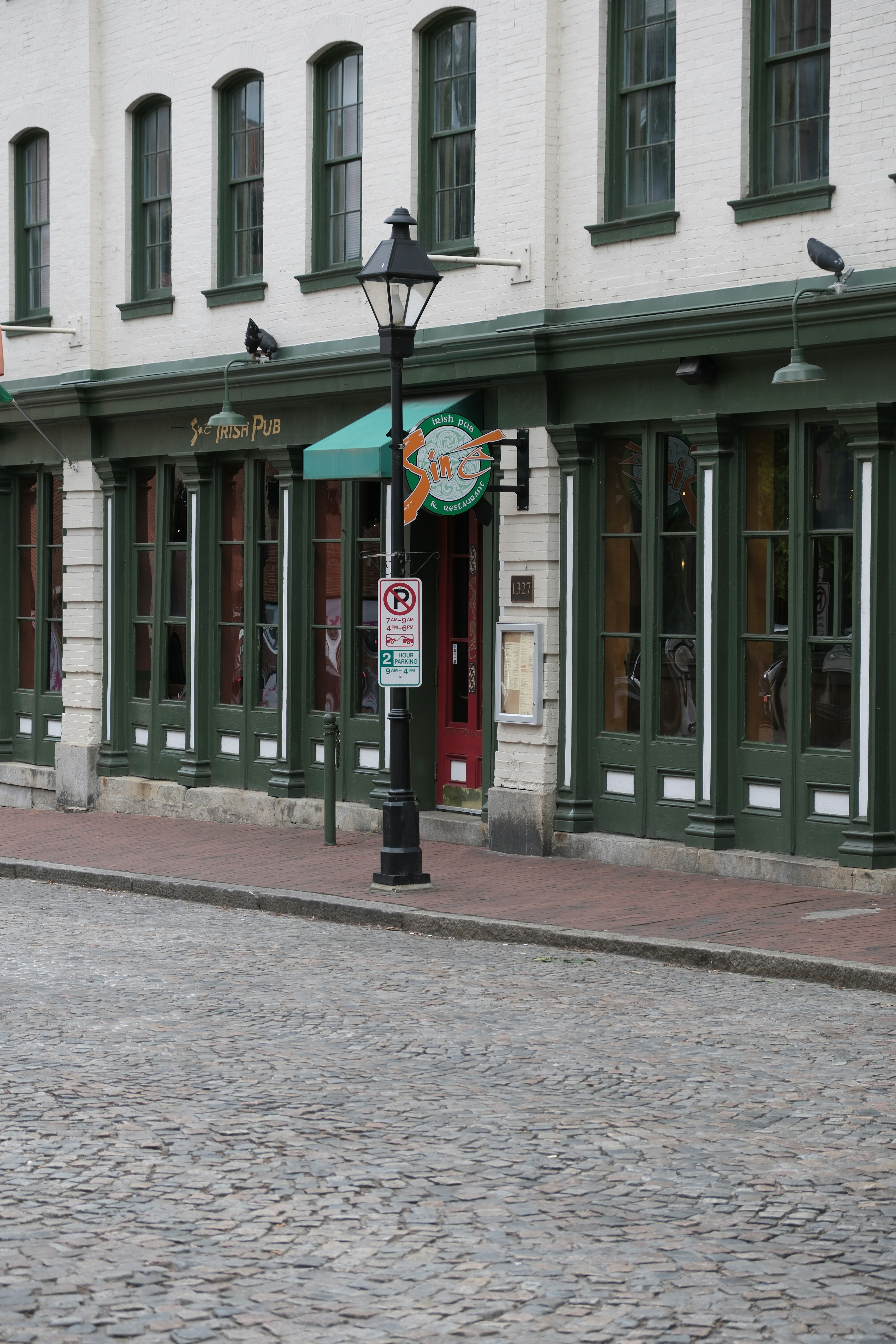 Photo by superfluousfacsimile