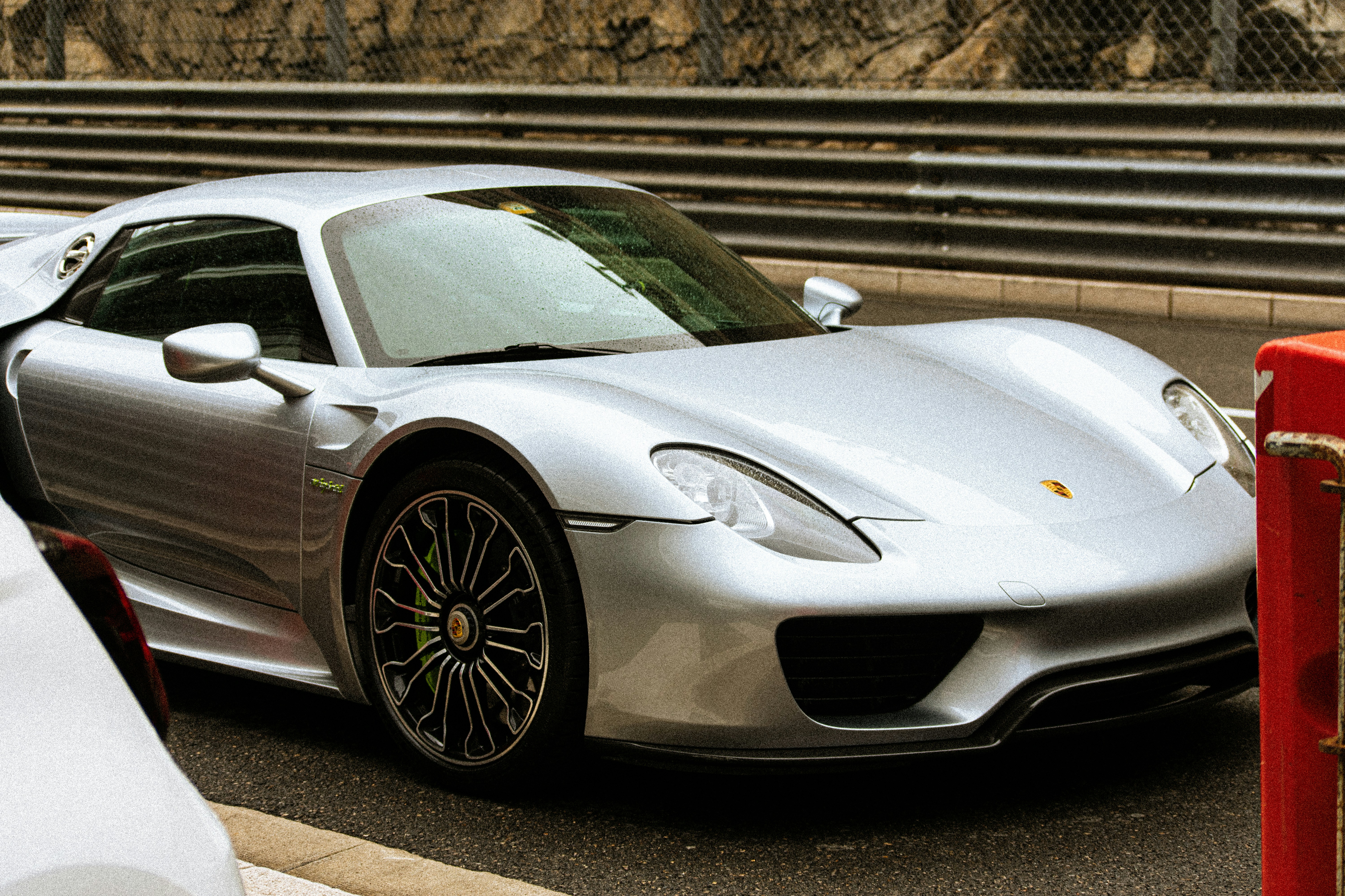 Photo by stefanotanny