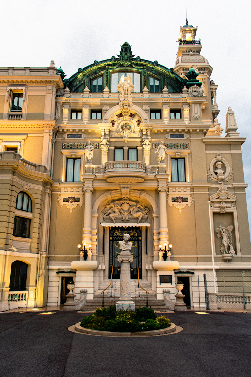 Hotel building with a fountain in front