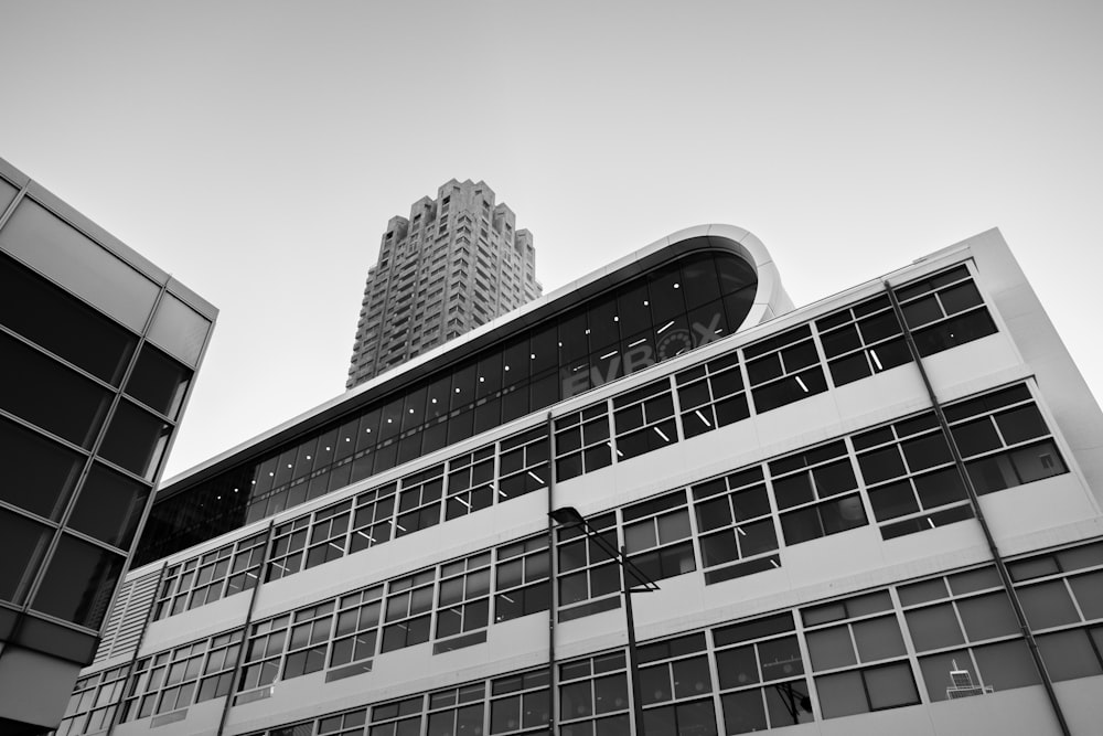 a black and white photo of a tall building