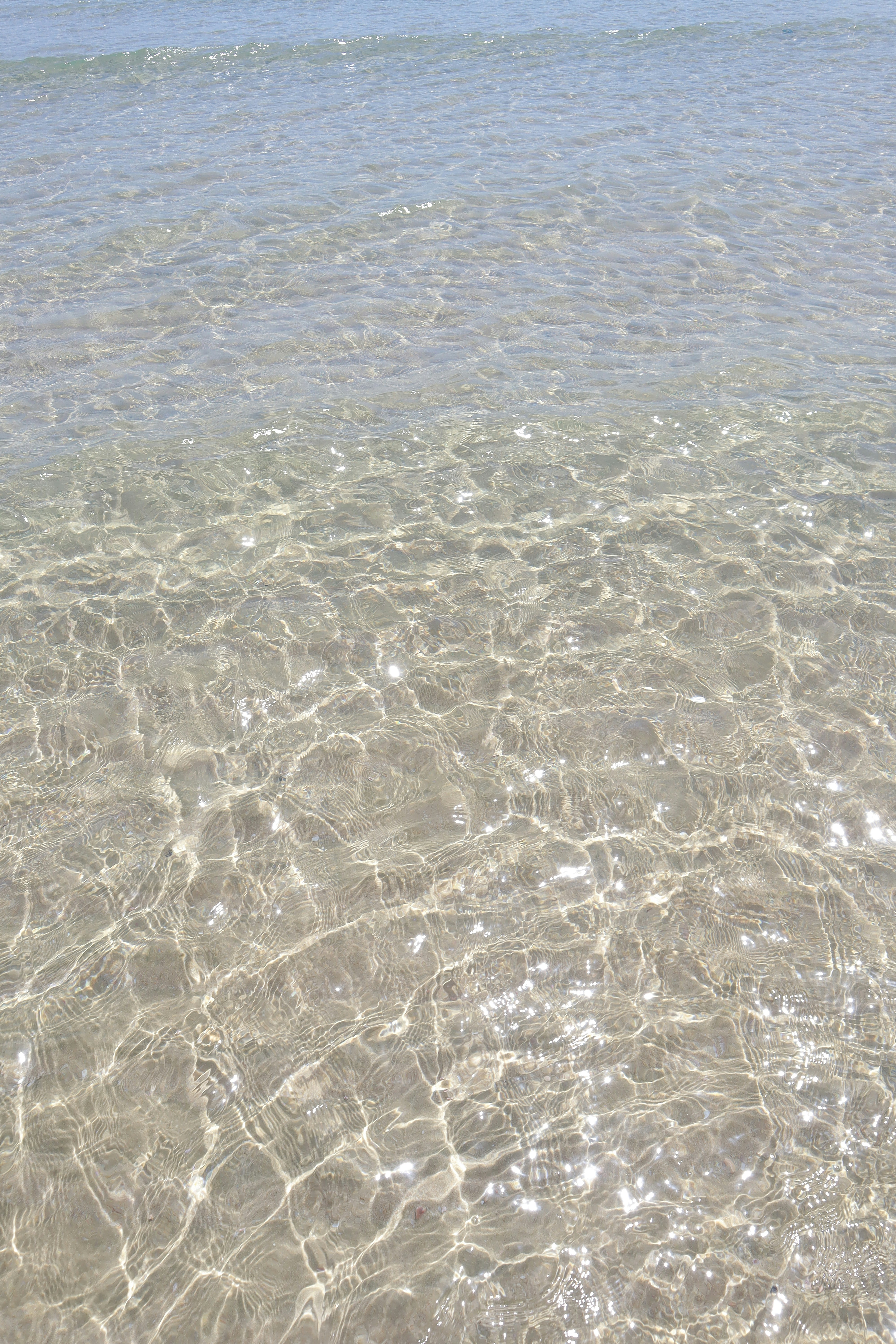 Crystal-clear waters of Ka'anapali Beach