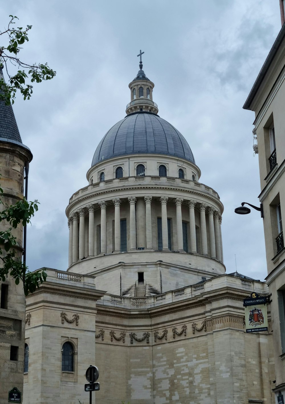 a large building with a dome on top of it