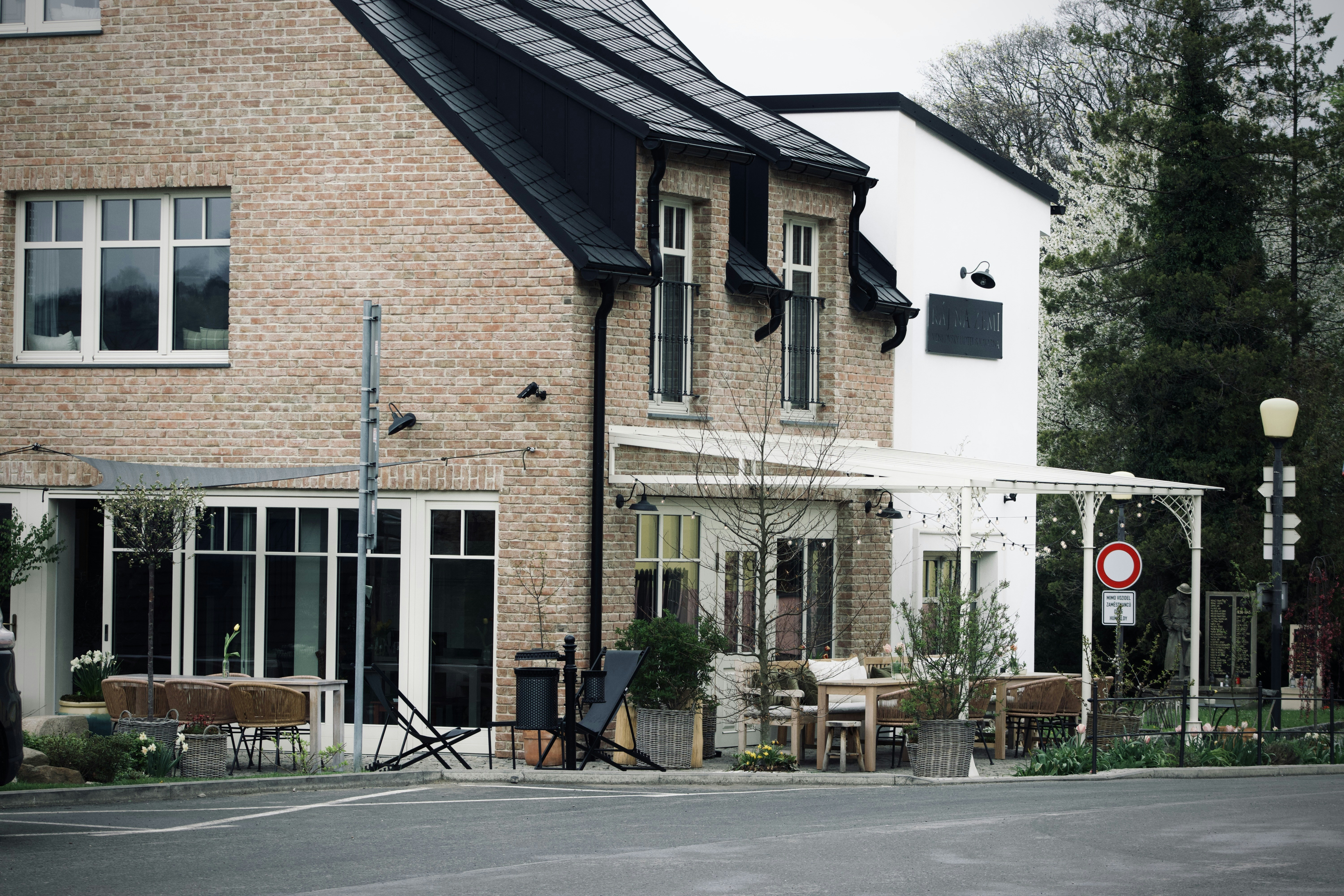 Photo by jakub_neskora