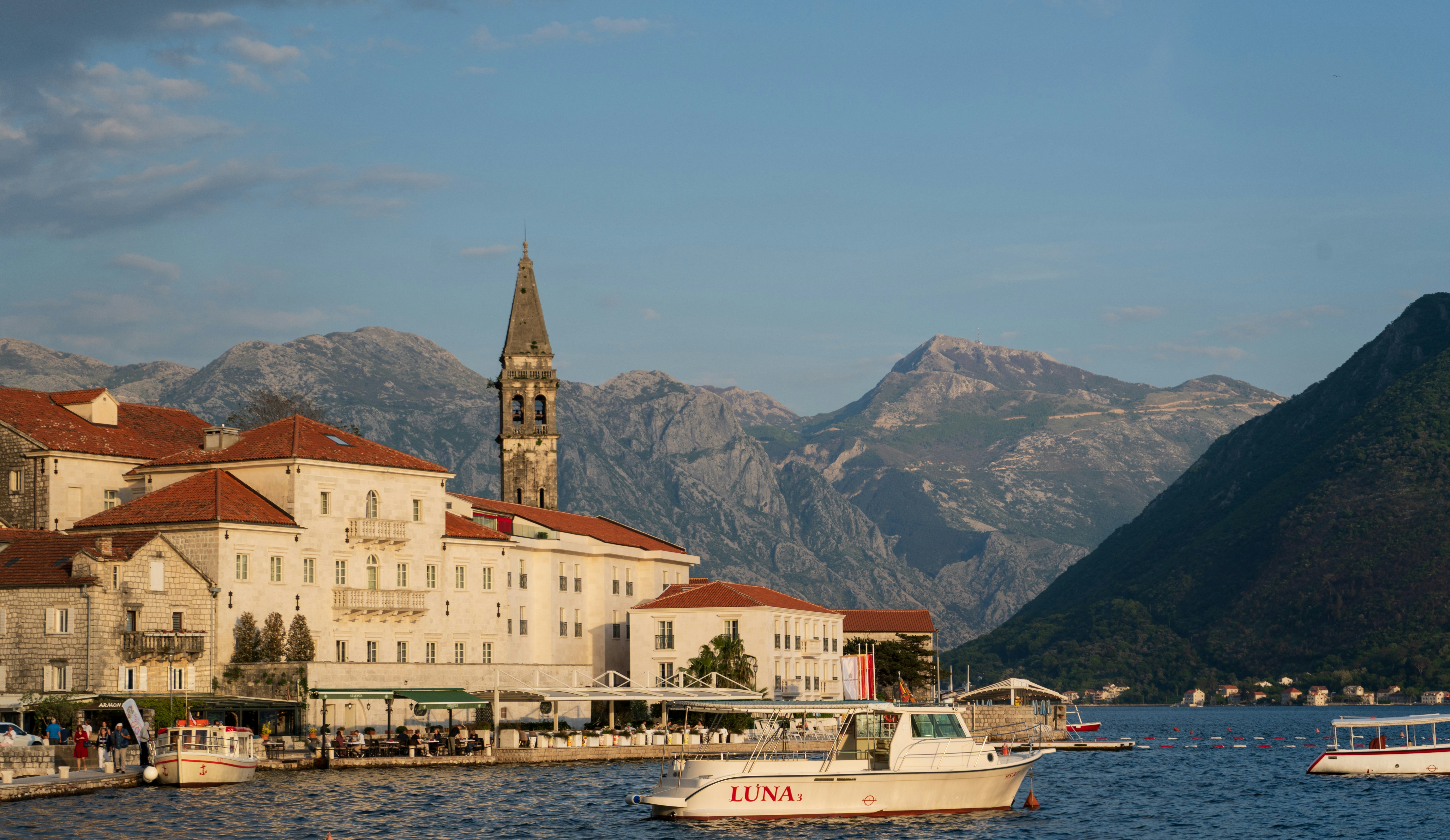 Perast – Transportation & Getting Around