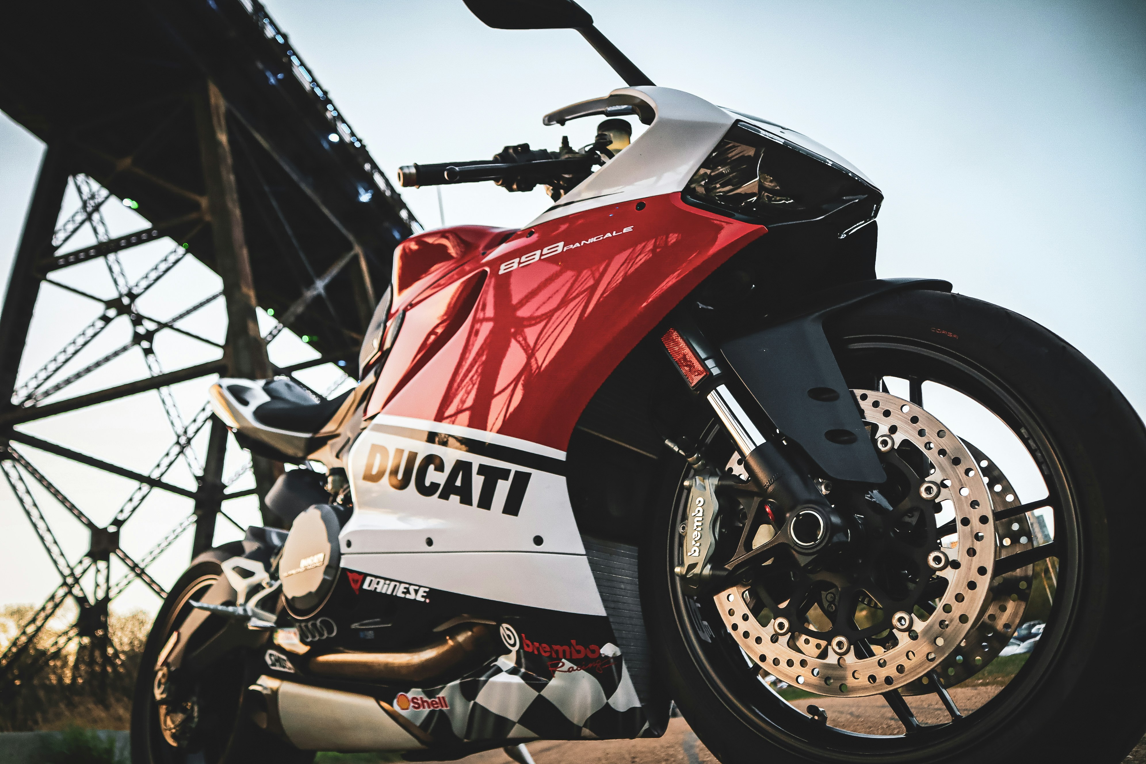 Photo by ronnzymoto