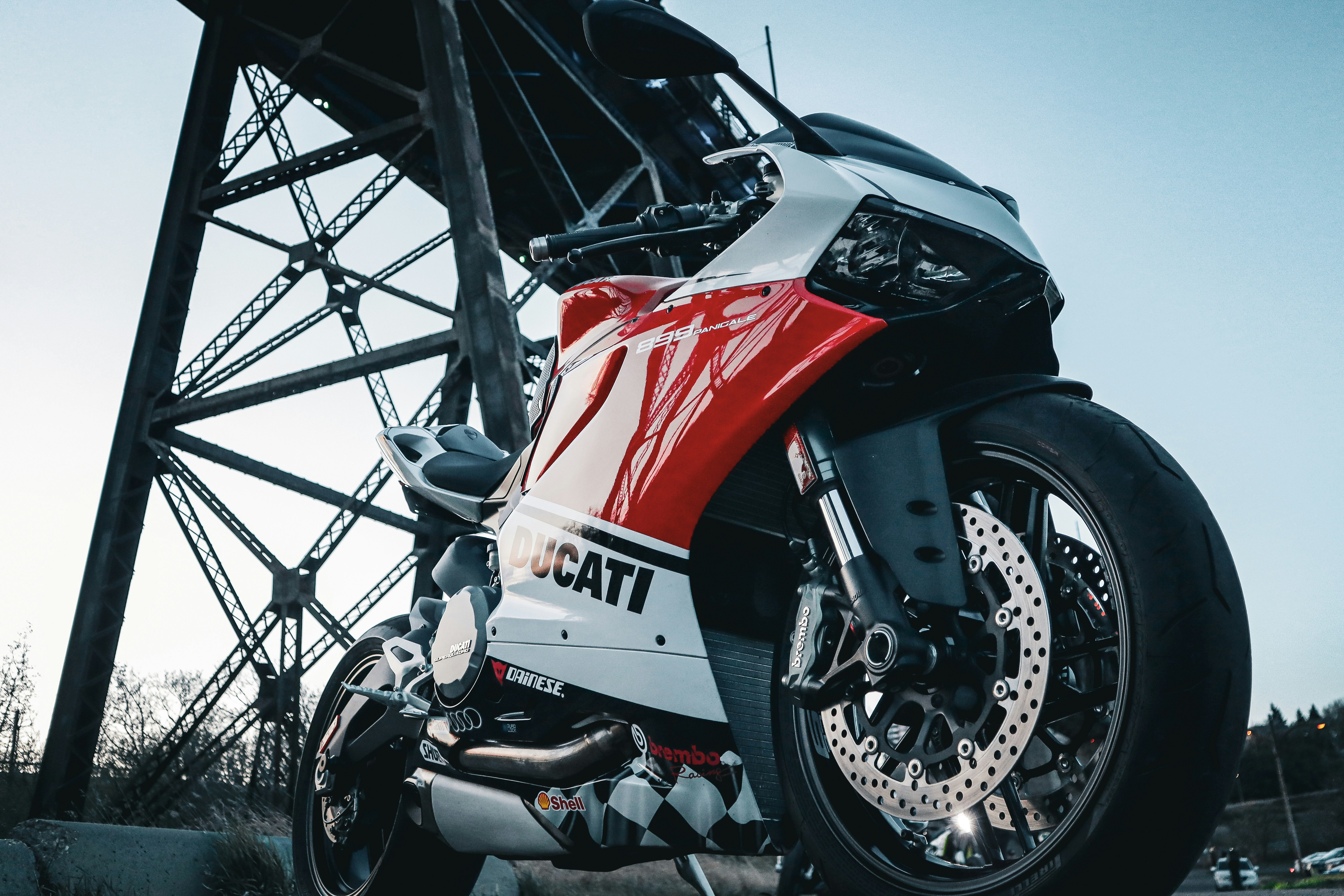 Photo by ronnzymoto