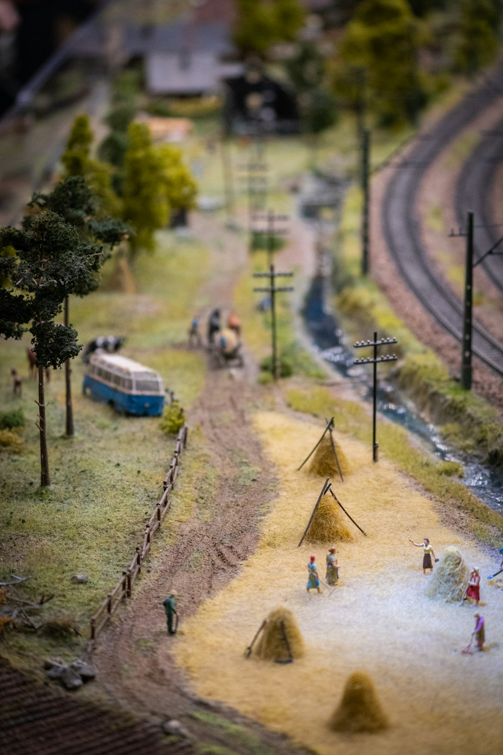 a model of a railroad track with a train on it