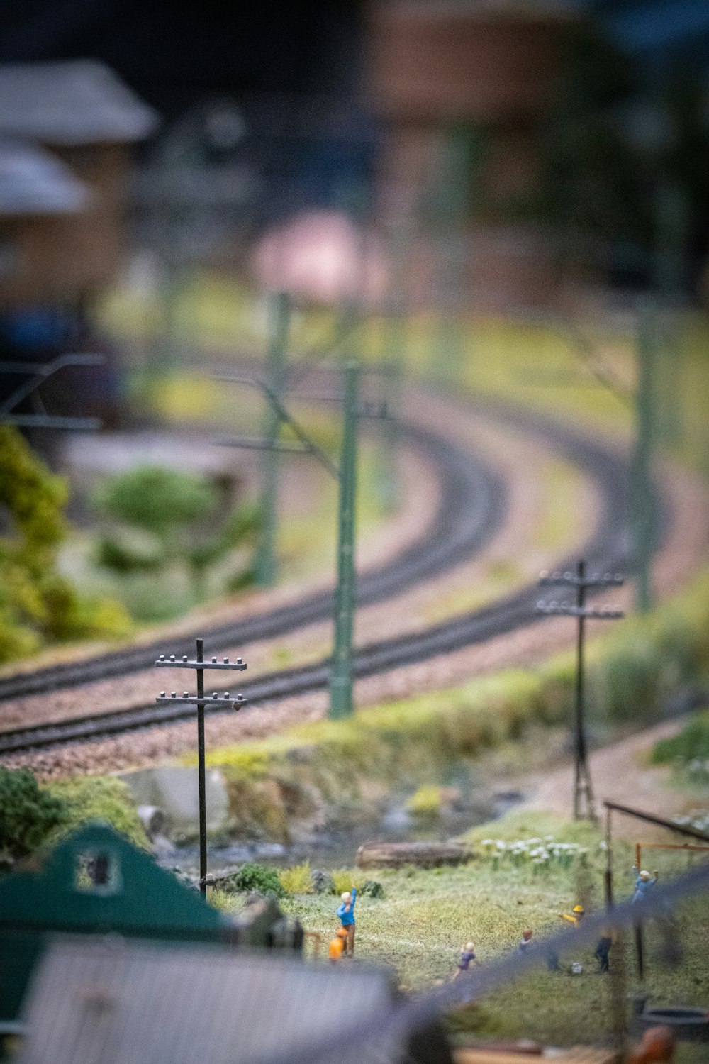 a blurry photo of a model train track