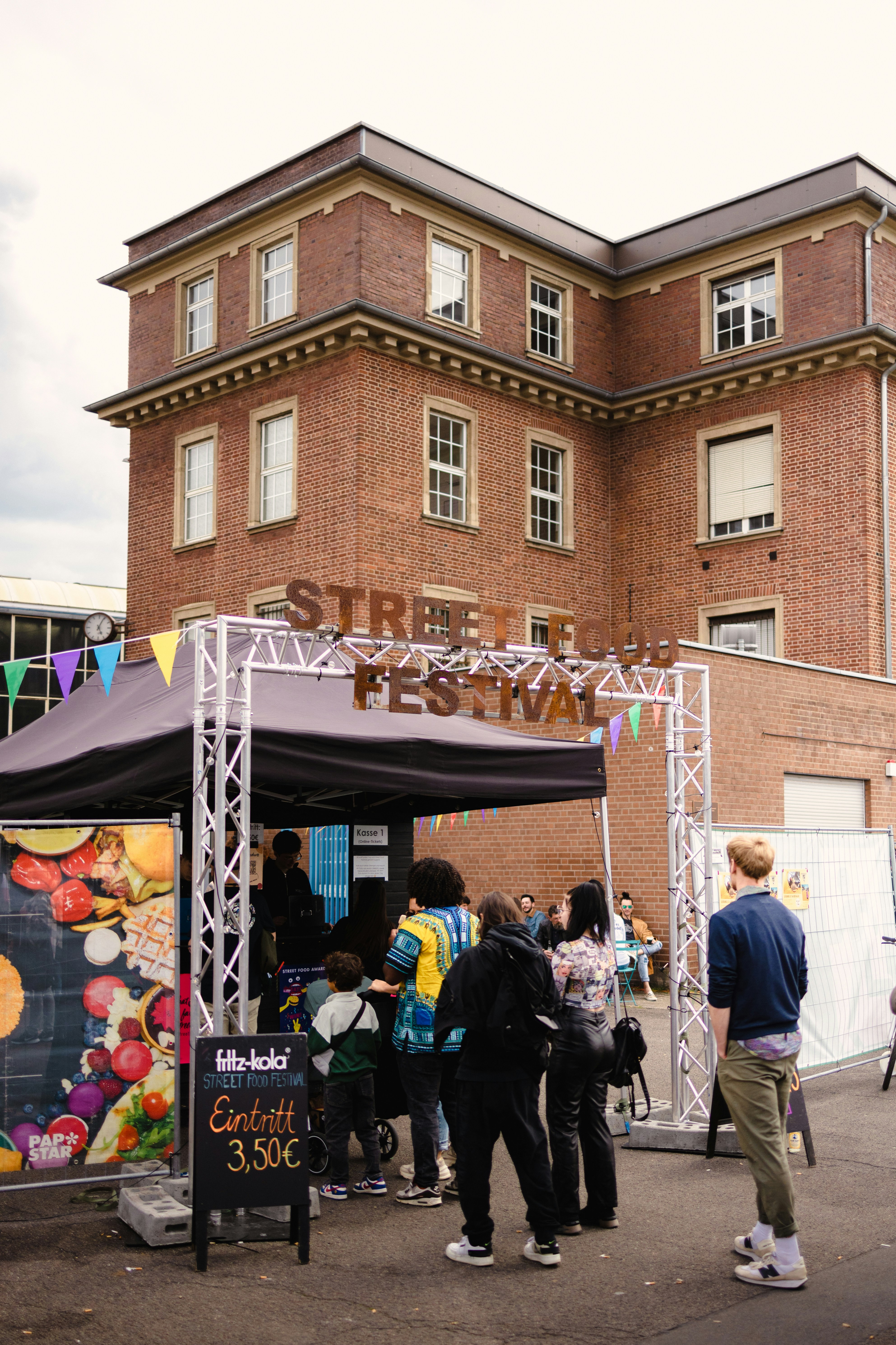 여름 푸드 페스티벌: 맛과 즐거움의 향연