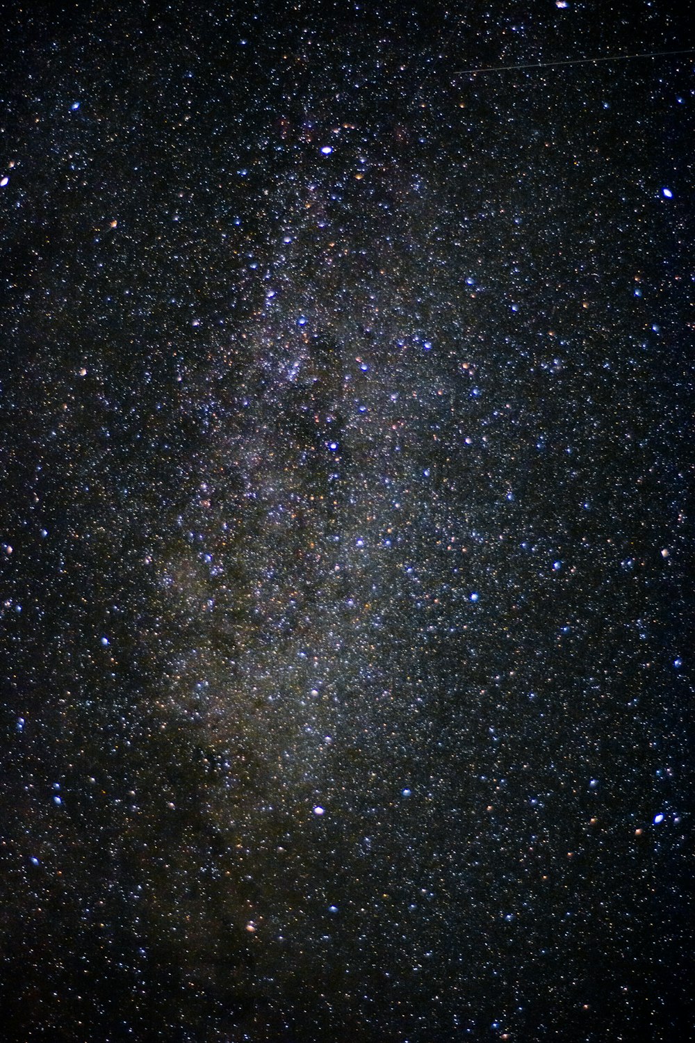 星と星でいっぱいの夜空