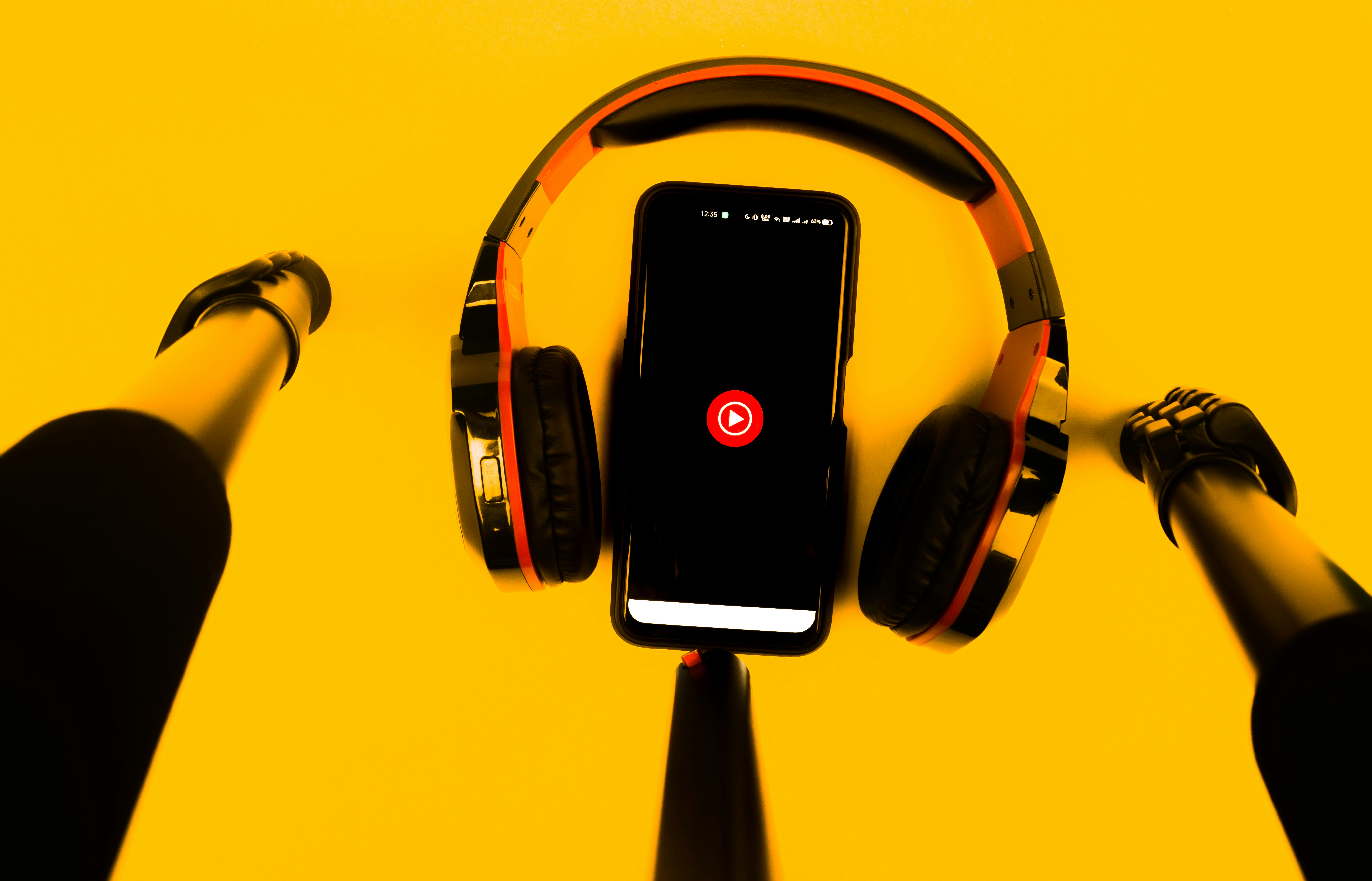 10 Consumer Tech Trends in Smart Headphones for Music Lovers