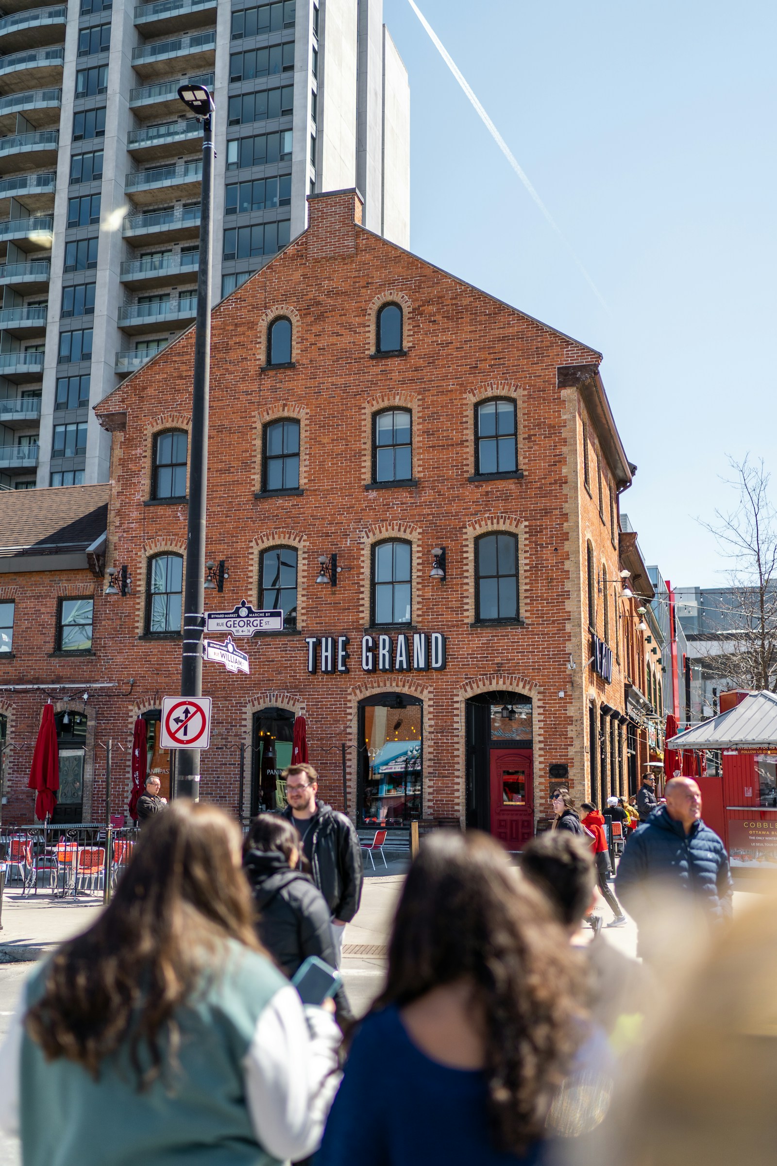 Buying a Condo in the ByWard Market Ottawa: 2025 Guide for Students, First-Time Buyers & Parents