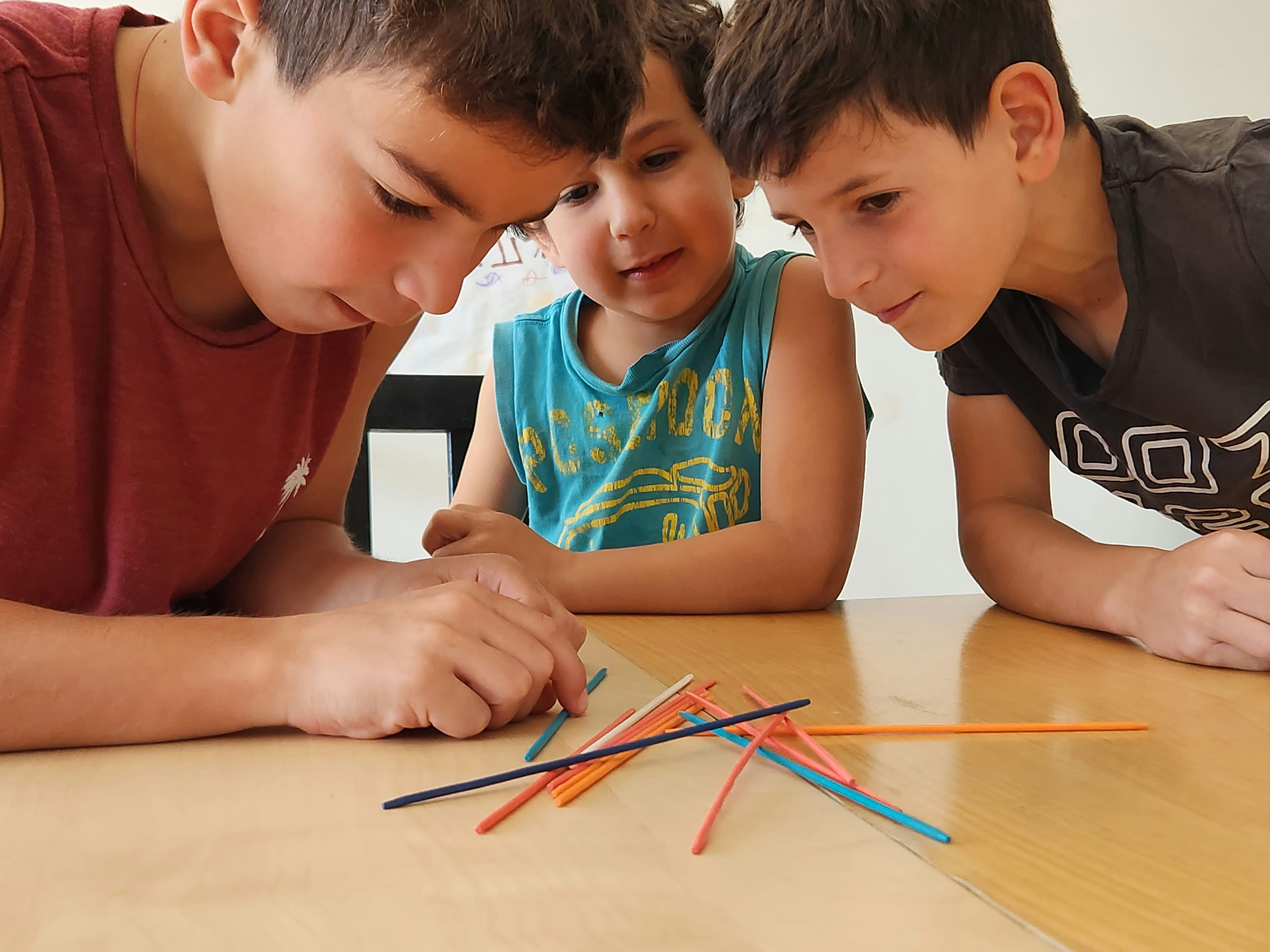 Understanding the Struggles of Value Learners with Specification Gaming