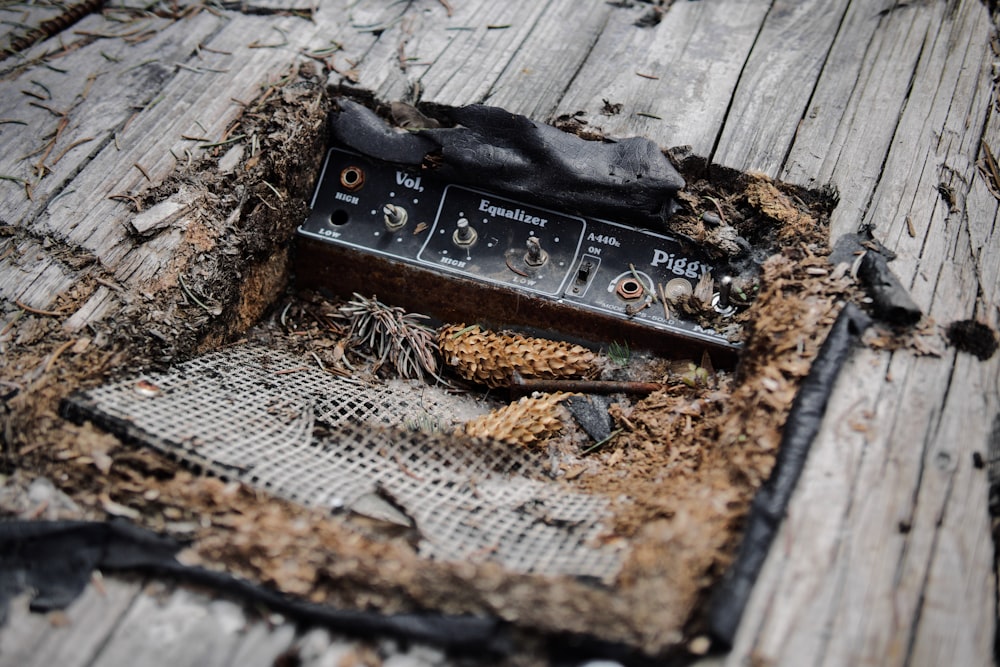 a piece of wood that has some kind of electronic device in it