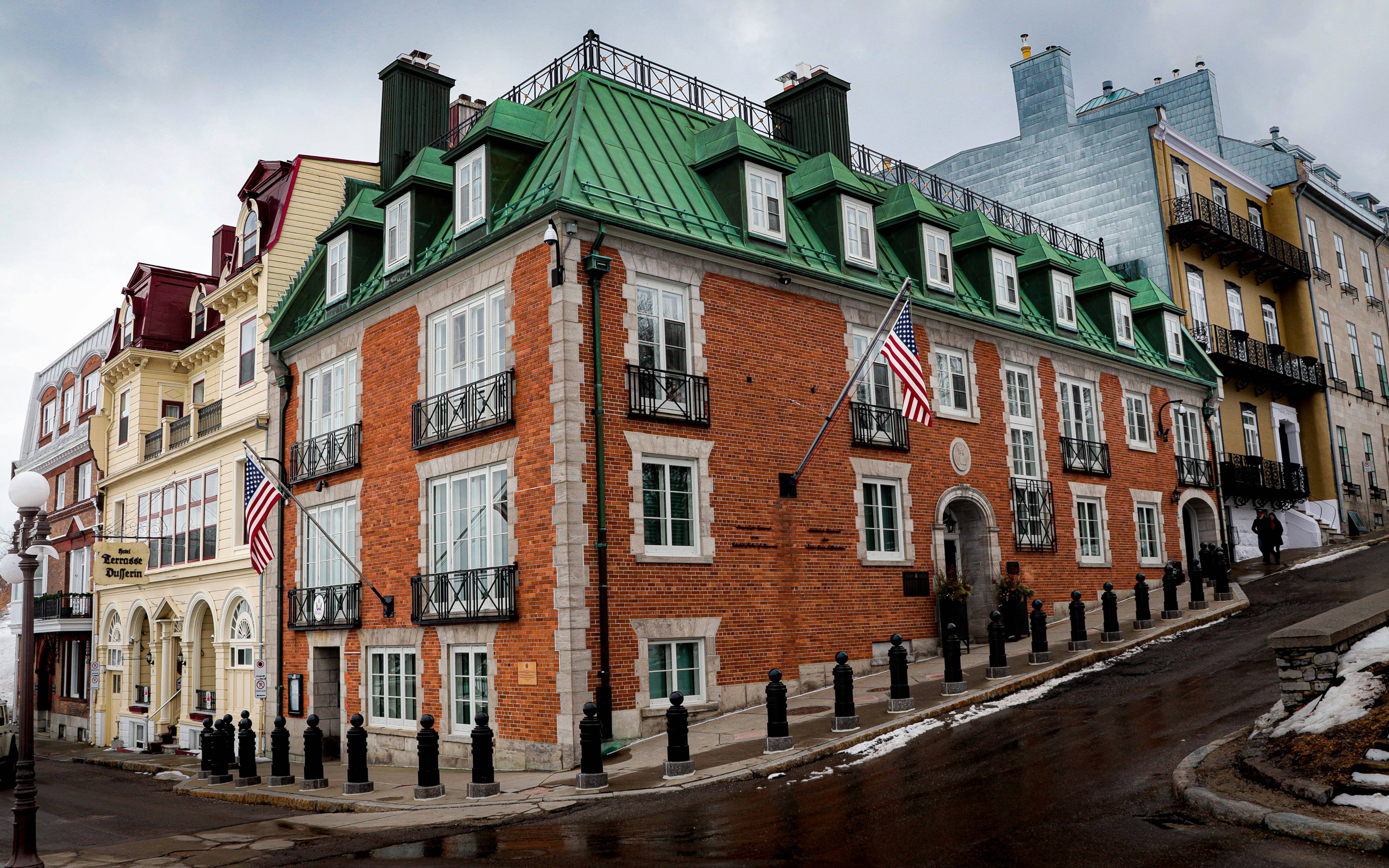 Photo by something_else