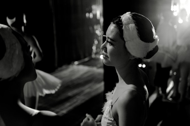 A behind-the-scenes photo of contestants preparing for the event.