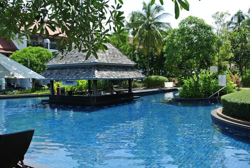 Villa pool