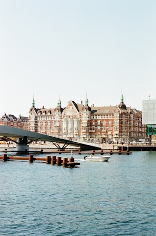 Kbh.