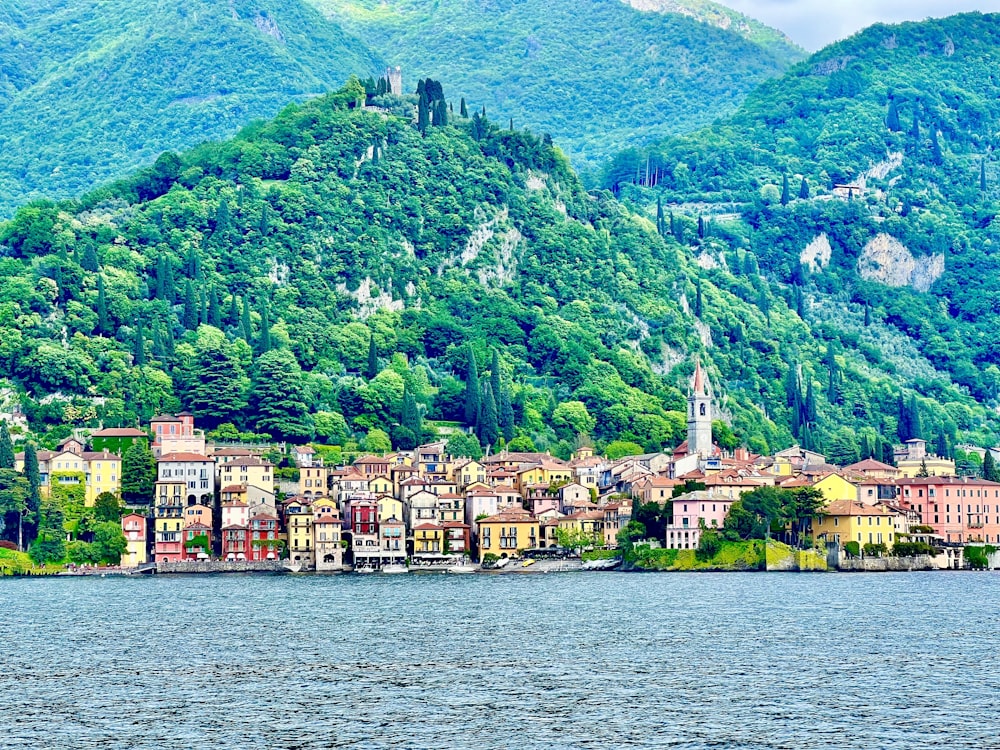 a small village on the shore of a lake