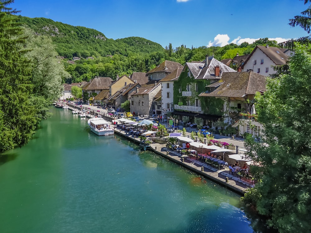 a river runs through a small town with a river running through it