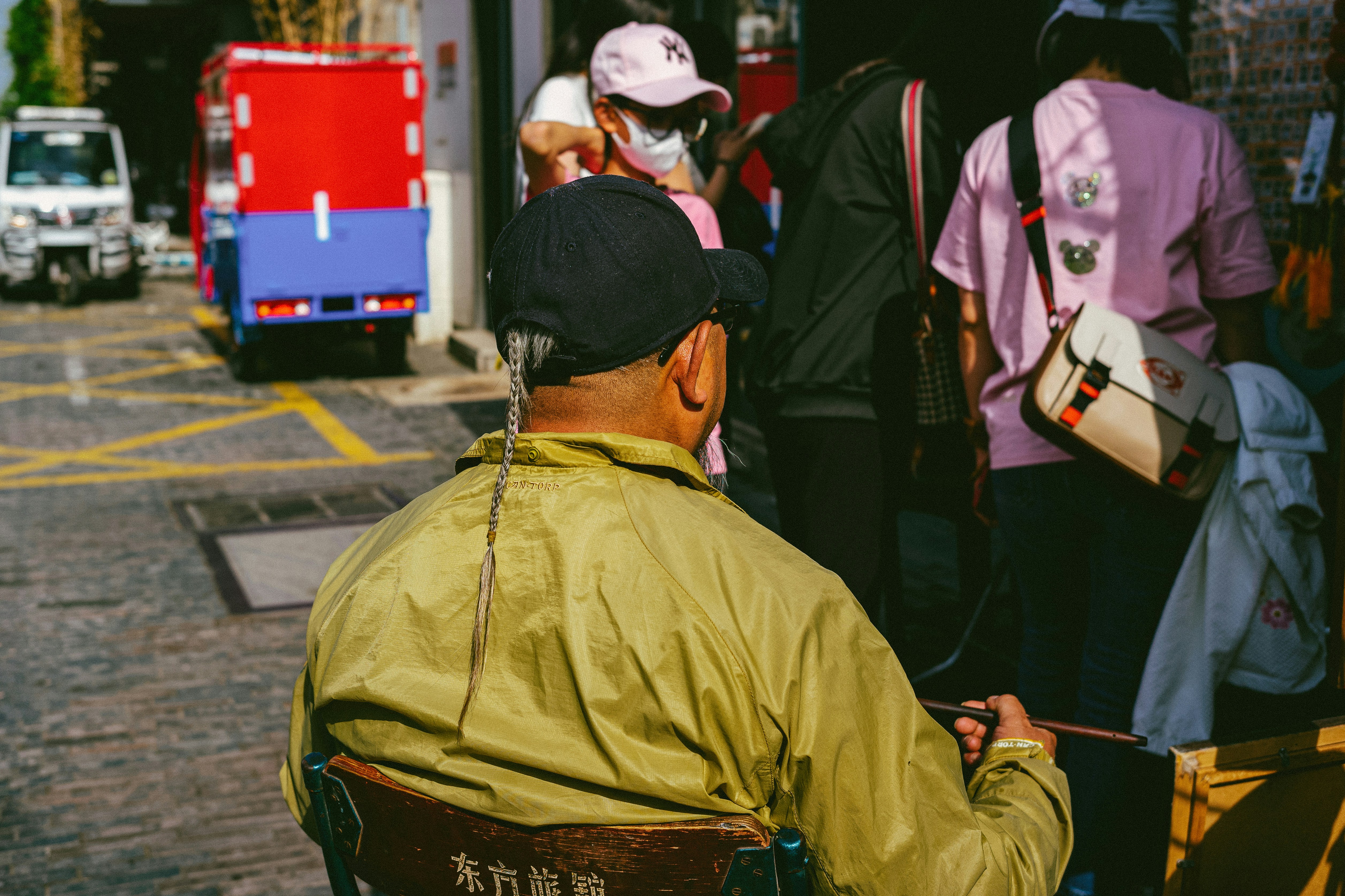 介護施設孤立で高齢者危険？災害時の要介護者避難支援関連画像
