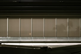 Photo 1684303023808 3b1f790eeec4?q=85&w=273&h=462&fit=crop