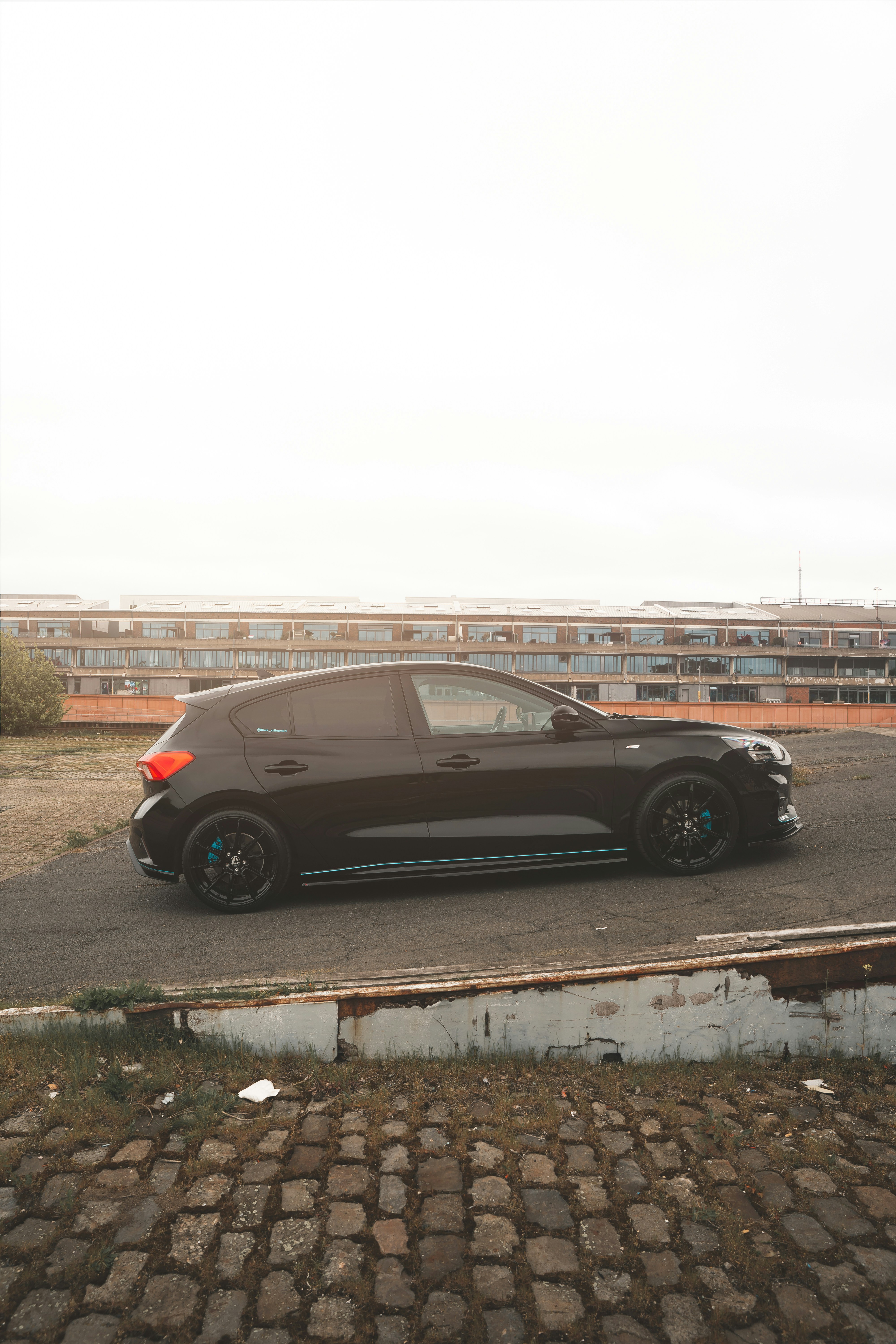 Photo by marcelhoberg