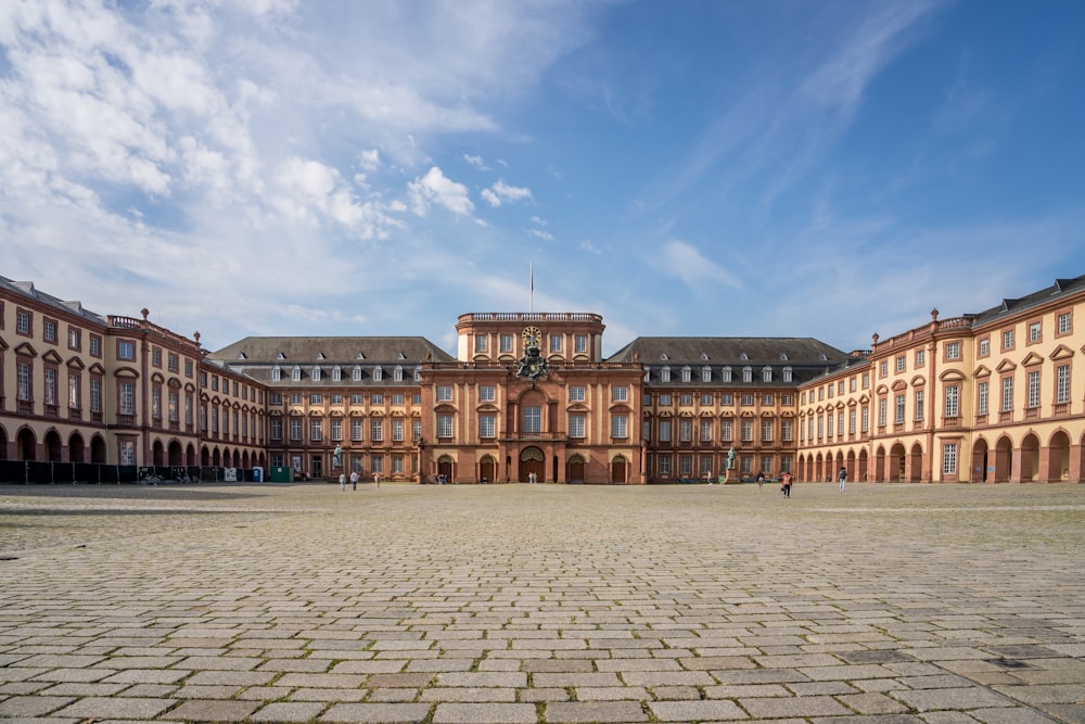 a large building with a clock on the front of it