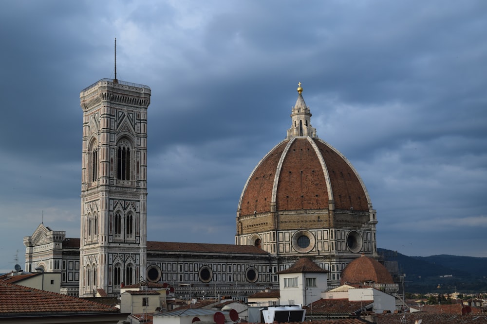 a large building with a dome on top of it