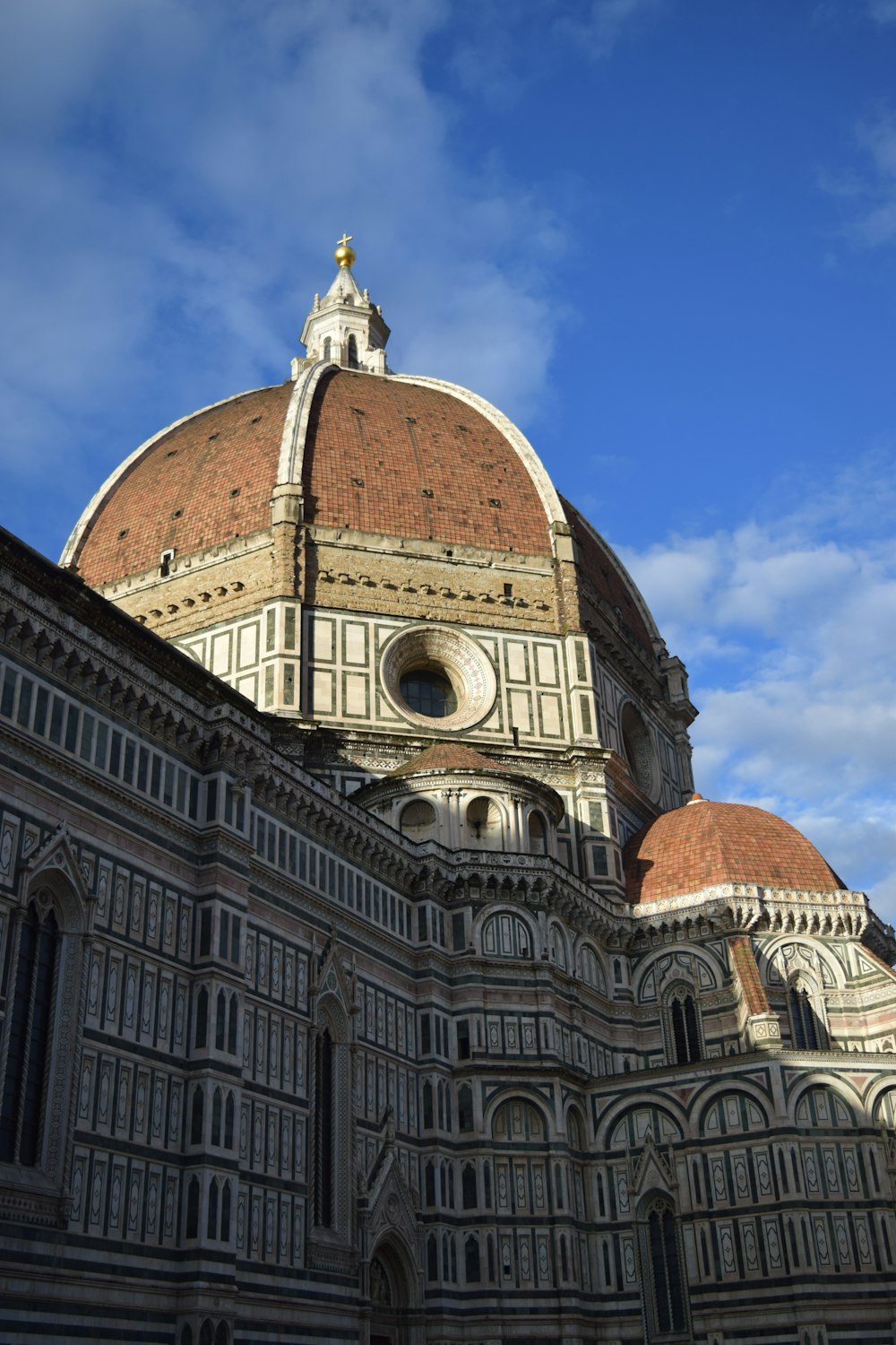 a large building with a dome on top of it