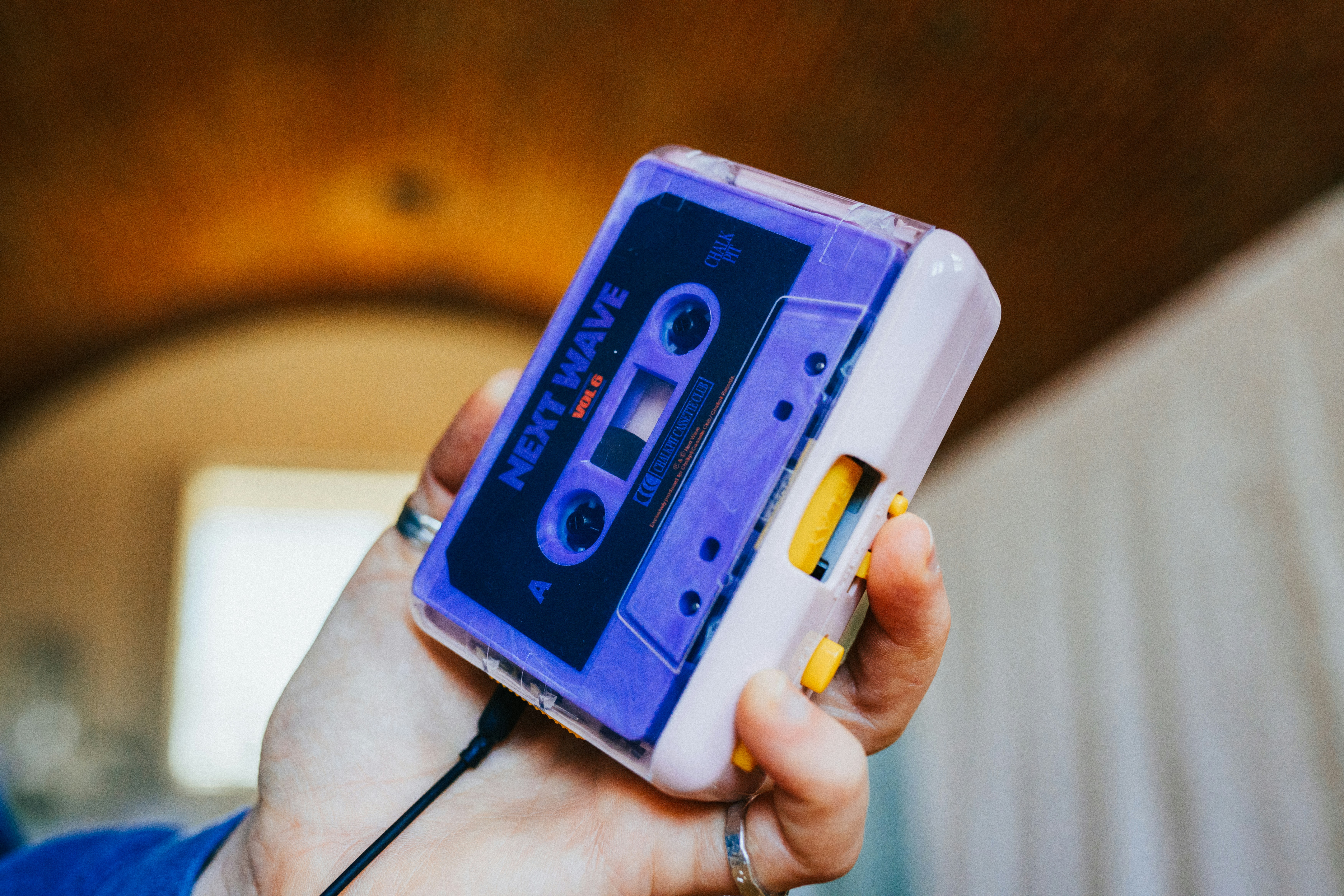 walkman, tape, 錄音帶，隨身聽，英文學習，學英文，翻譯, translation, proof reading