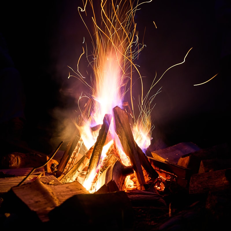 르라보 상탈 33 탑 노트 &mdash; 캠프파이어 분위기