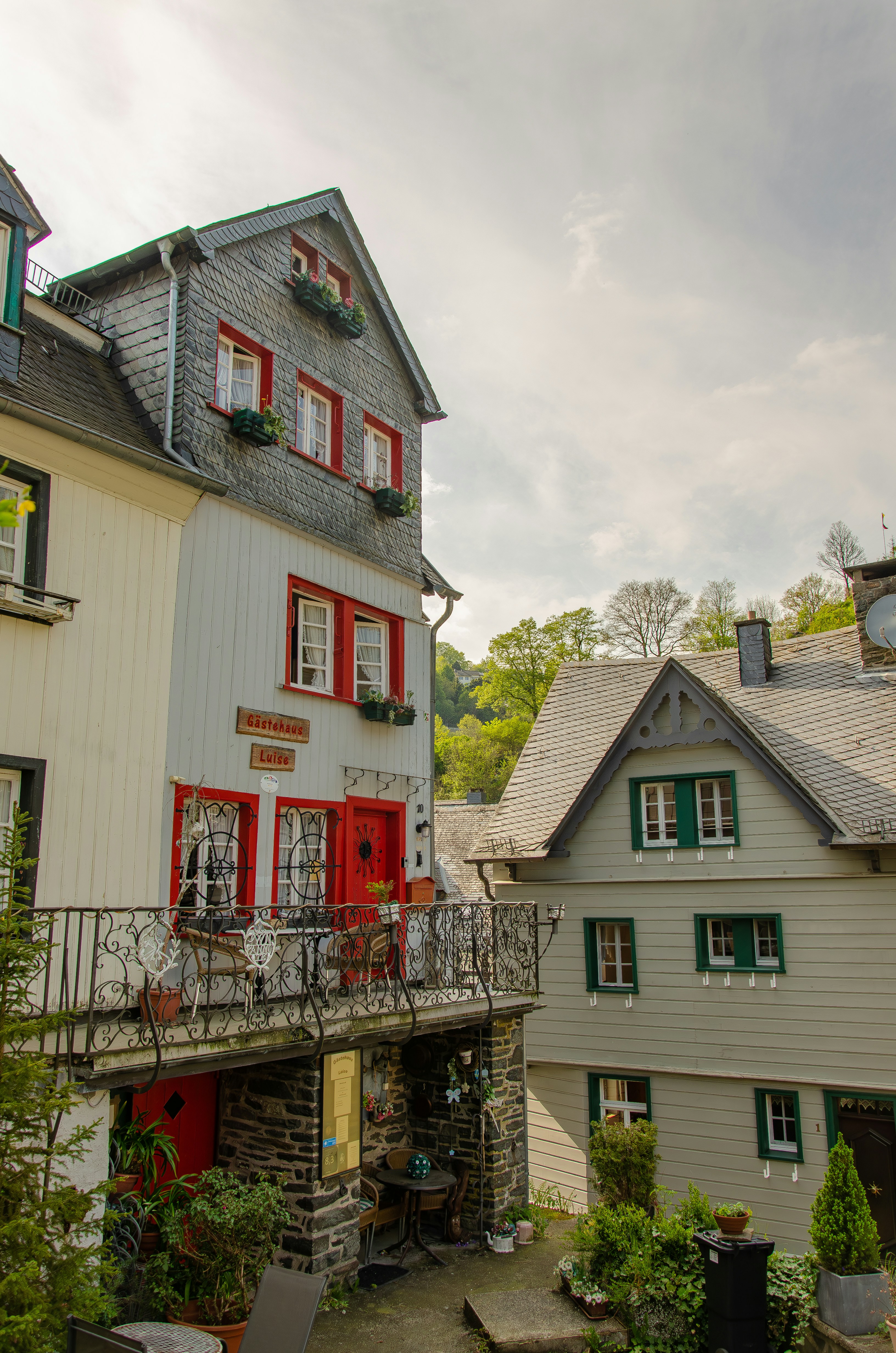 Photo by tnhnunsplsh